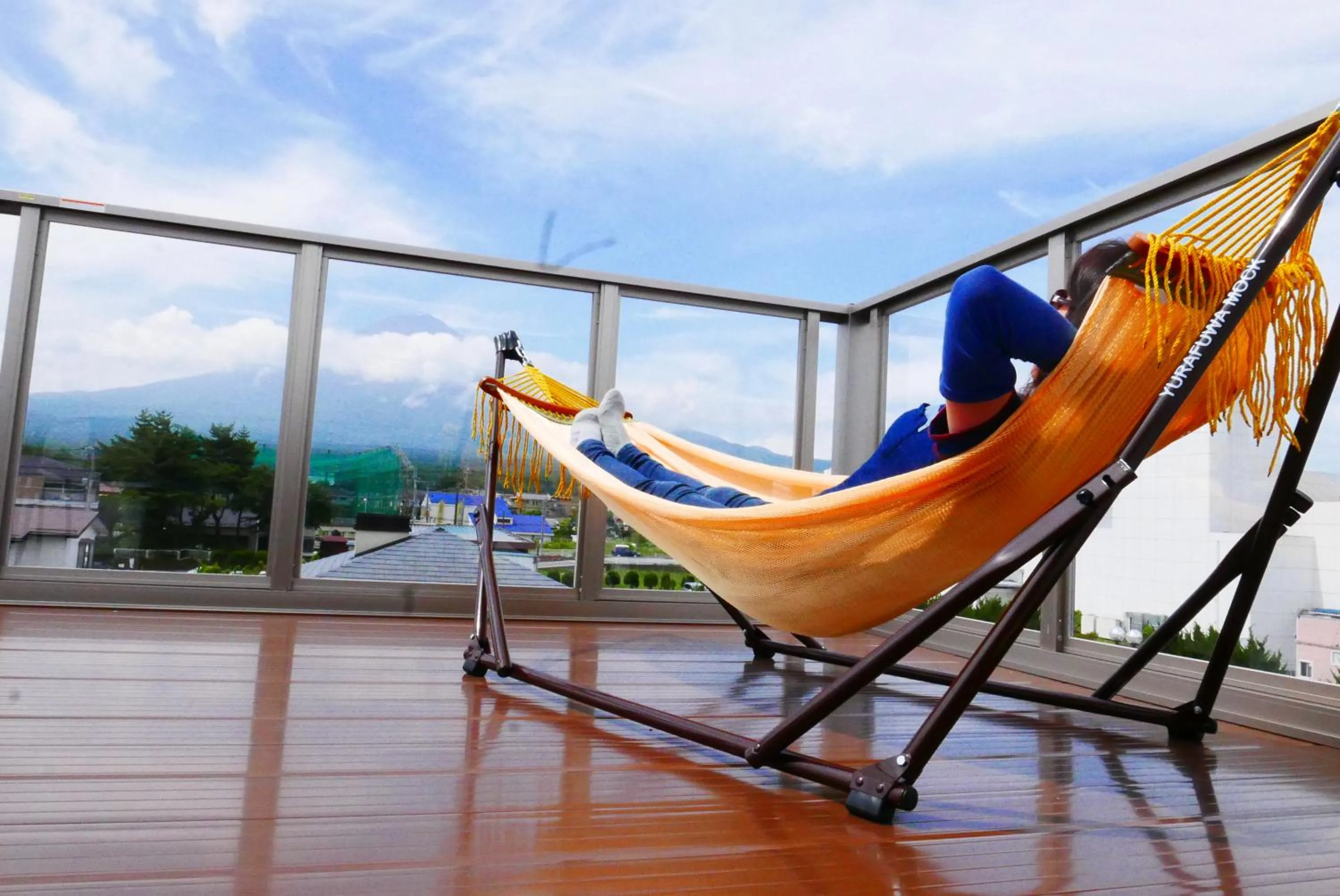 Balcony/Terrace in K's House Fuji View - Travelers Hostel