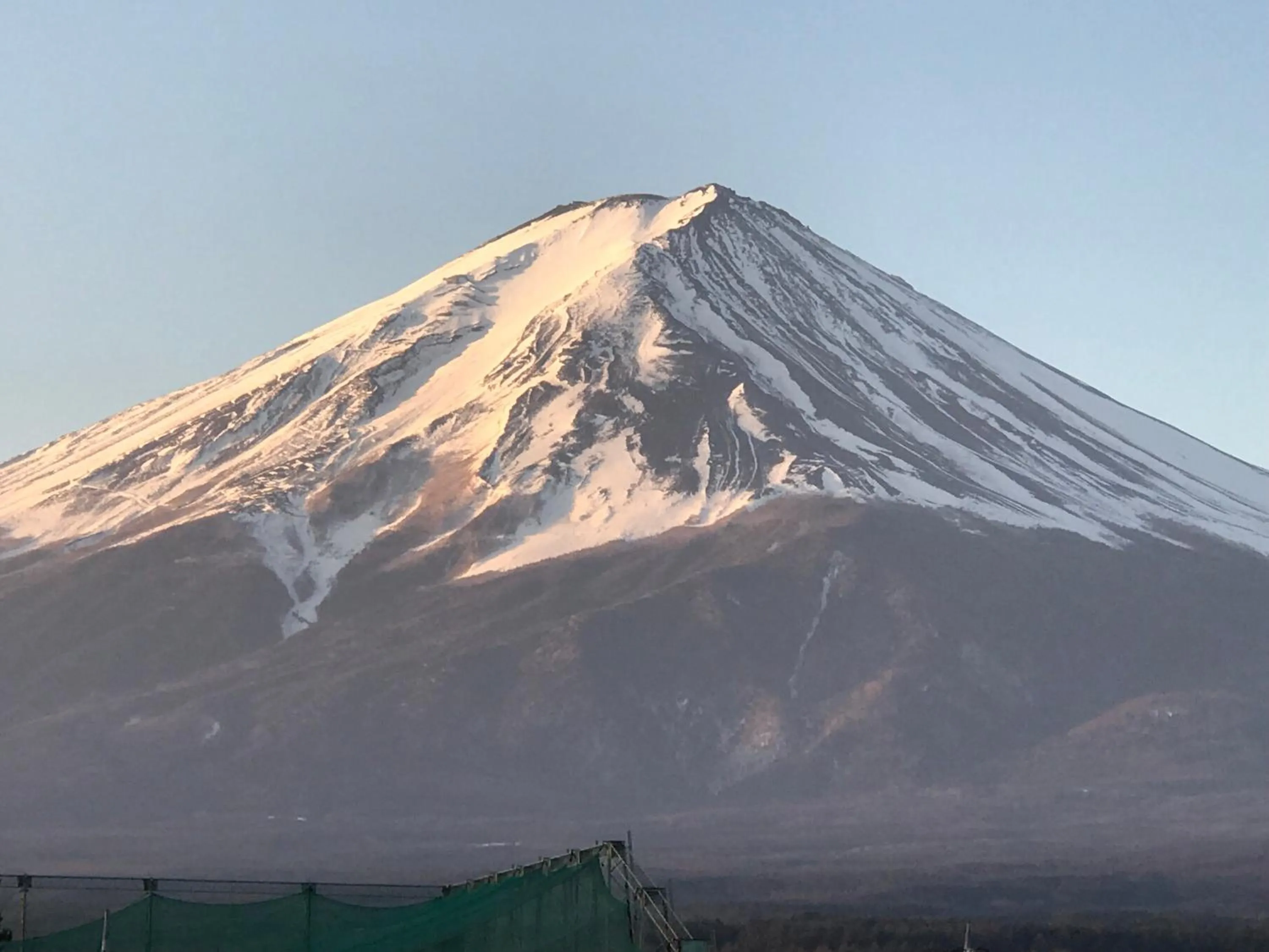 Mountain view in K's House Fuji View - Travelers Hostel