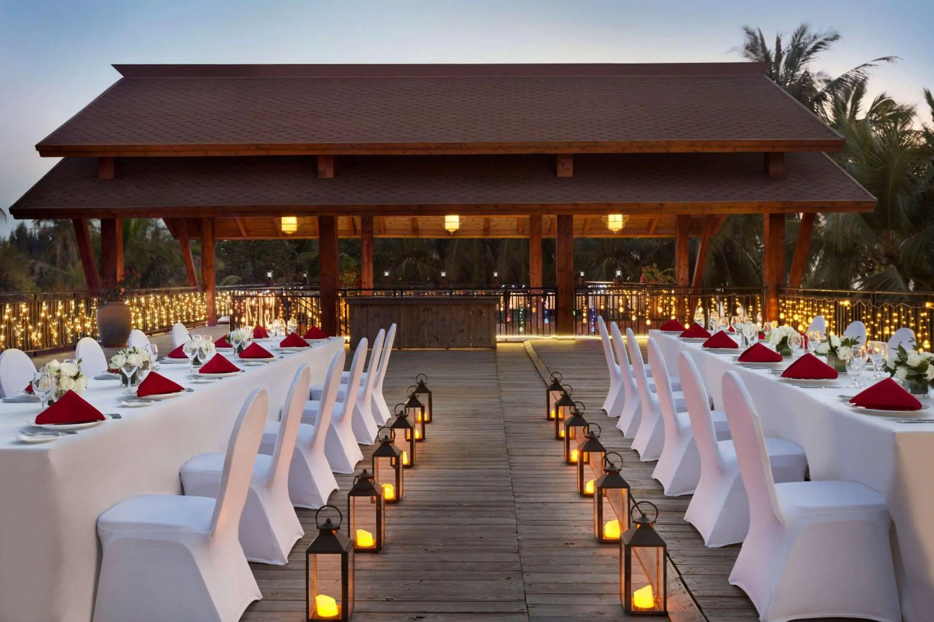 Restaurant/places to eat, Banquet Facilities in Wyndham Maoming