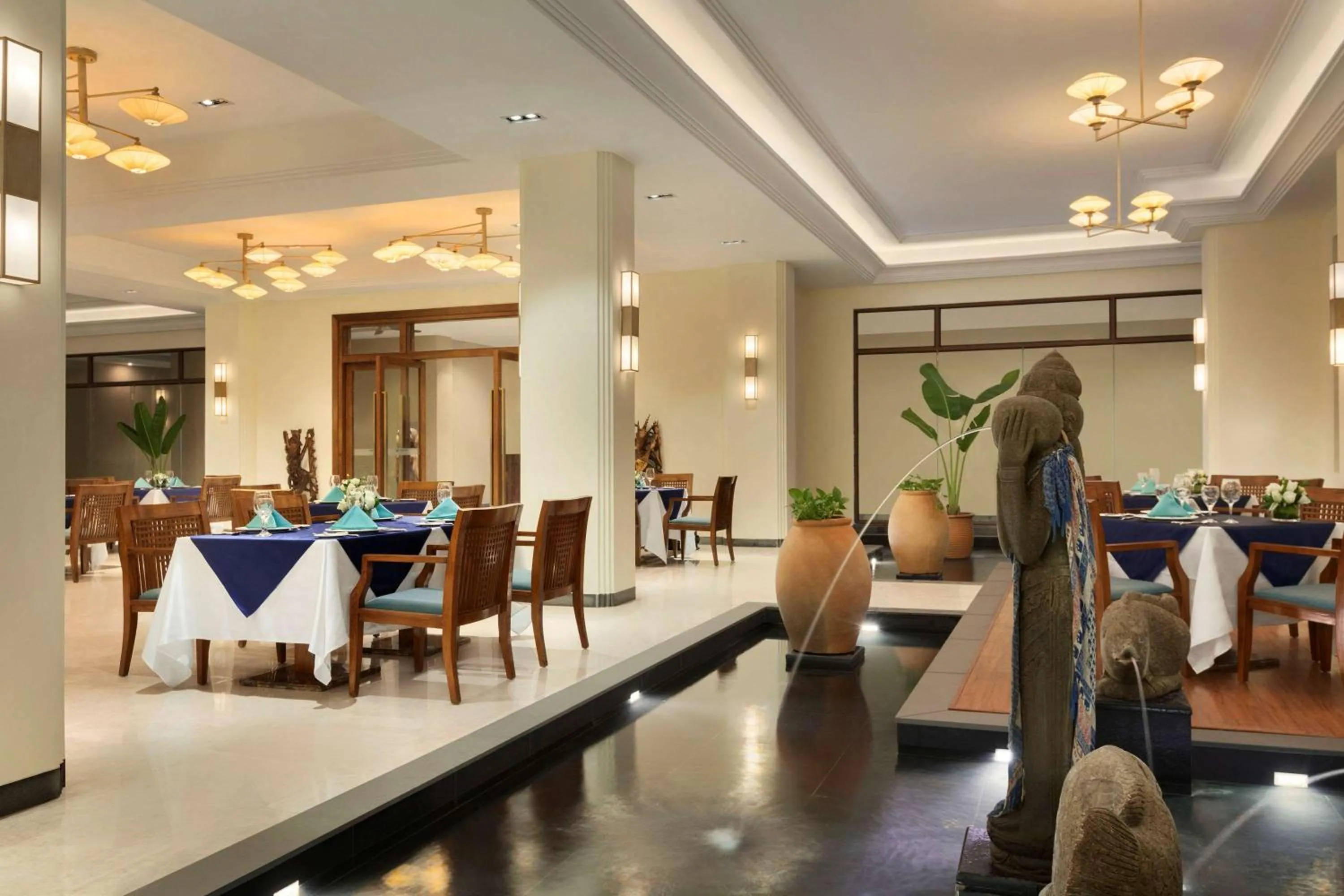 Restaurant/Places to Eat in Wyndham Maoming