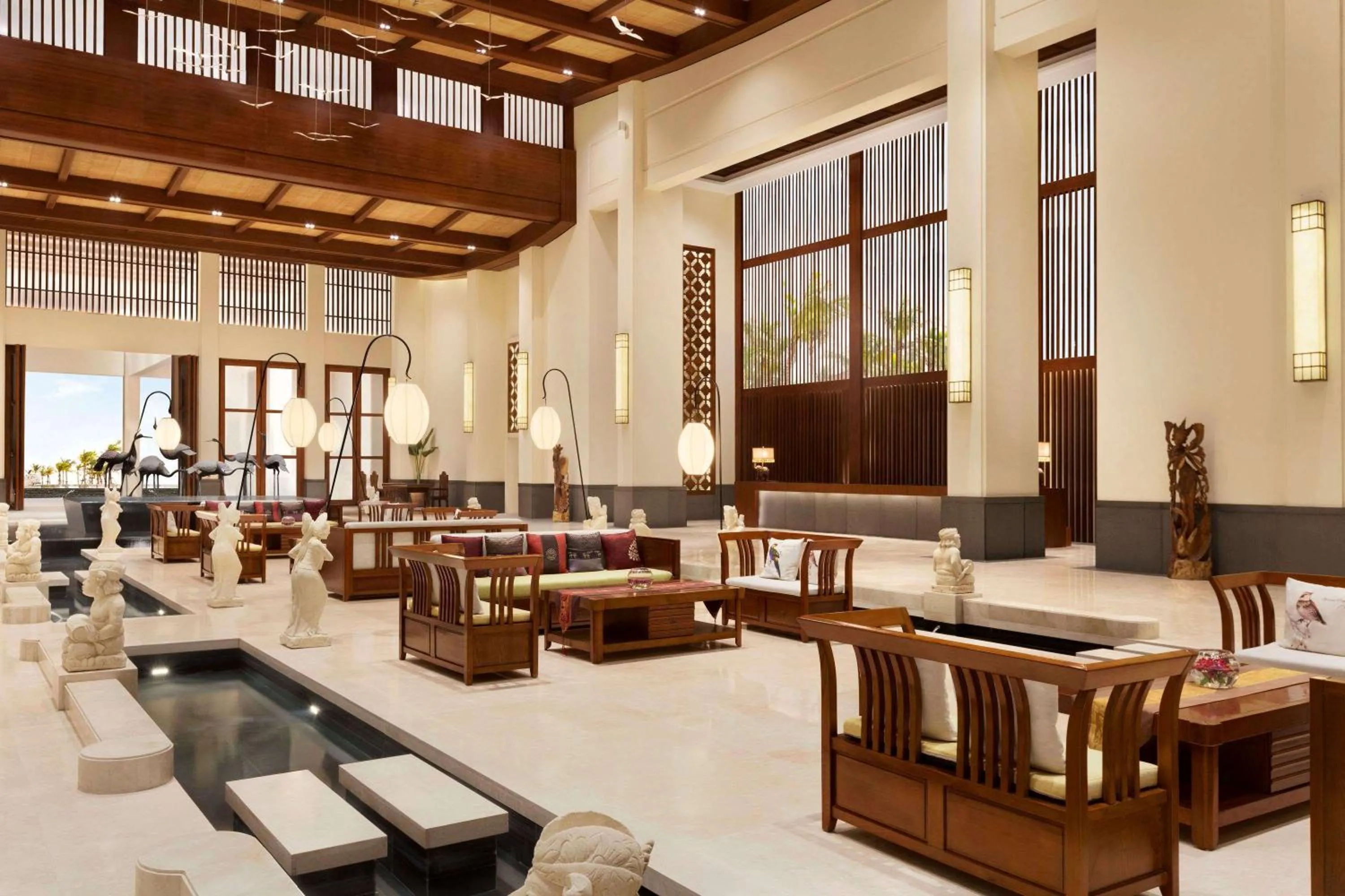 Lobby or reception in Wyndham Maoming