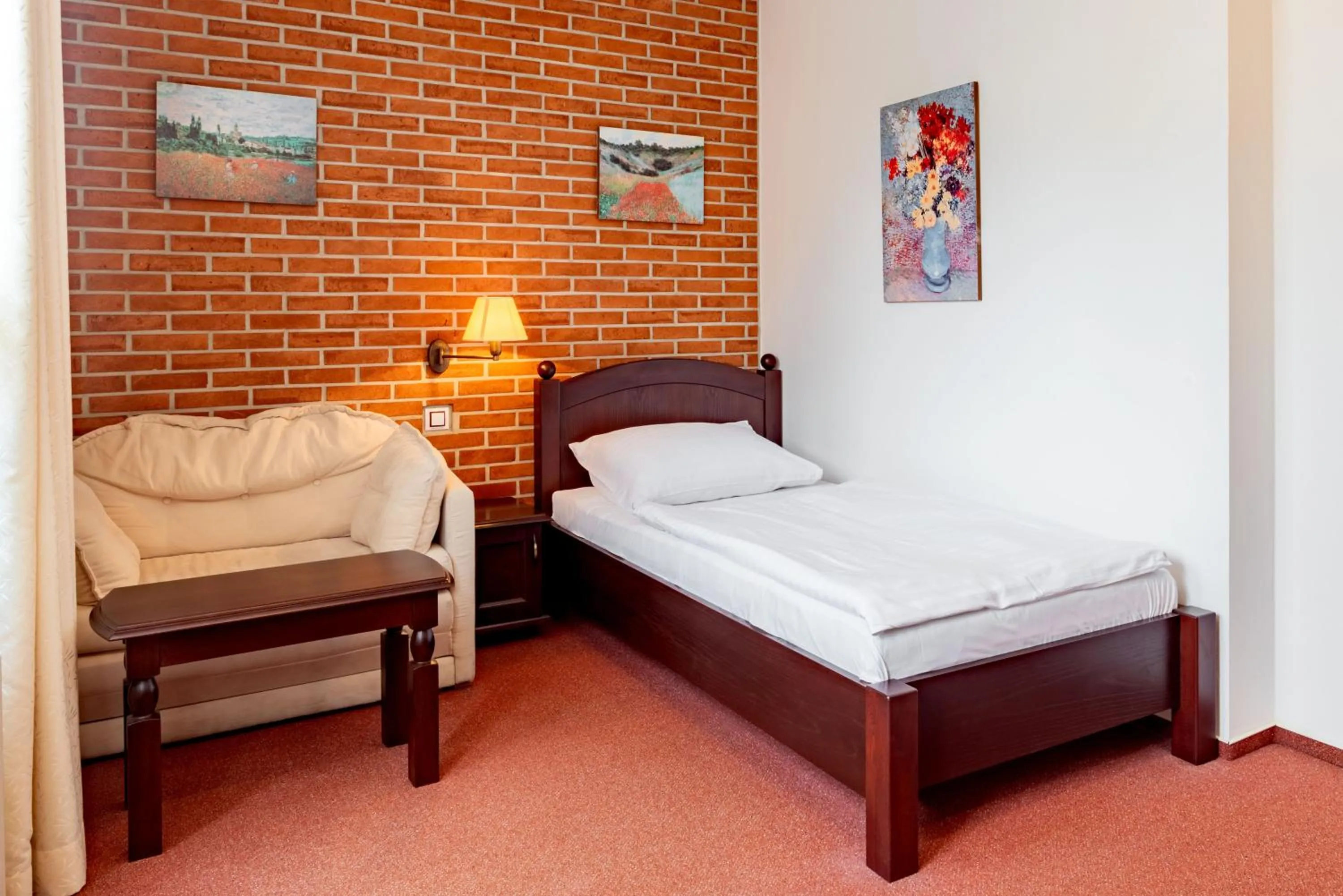 Bedroom, Bed in Hotel Purkmistr