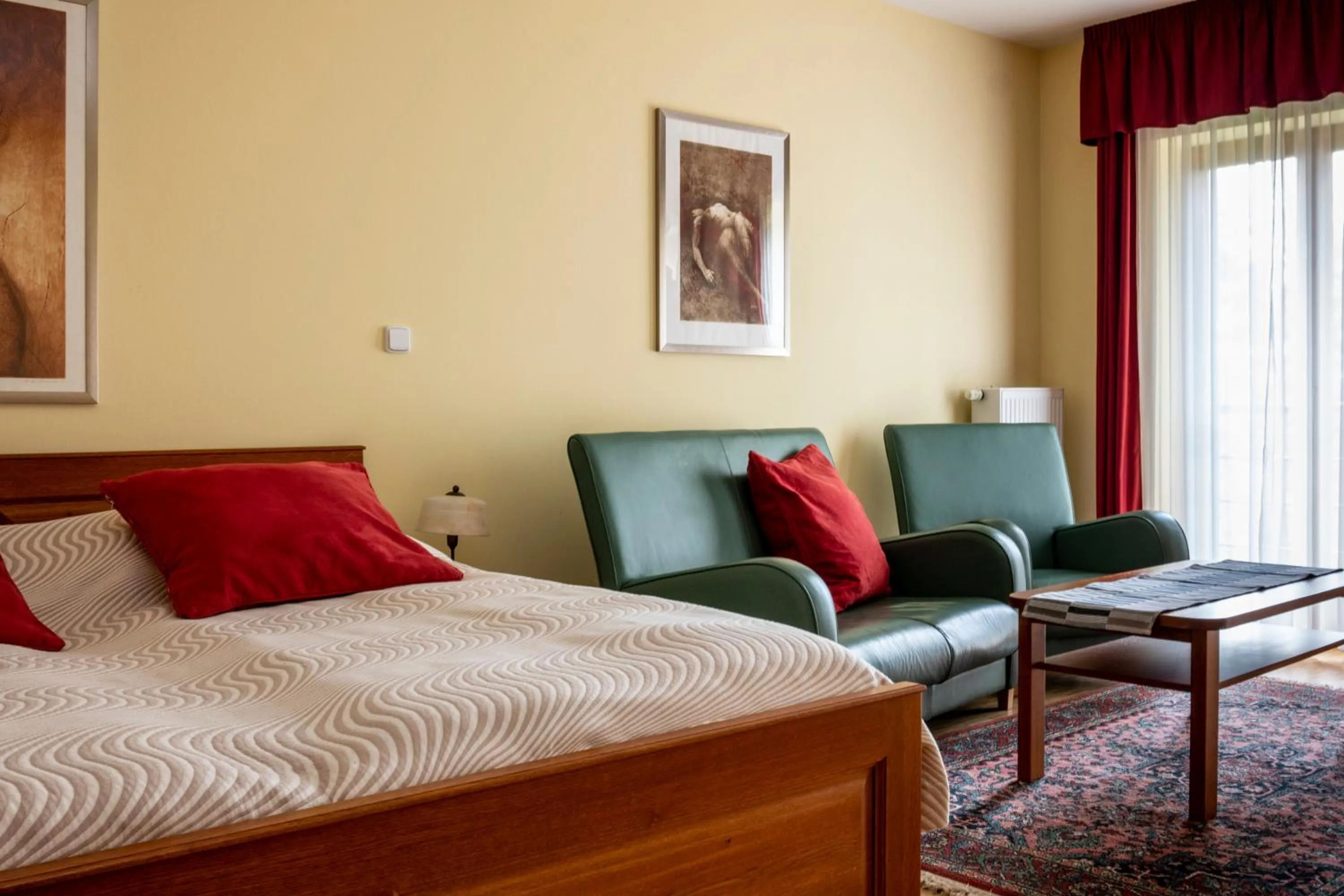 Living room, Bed in Pavilon