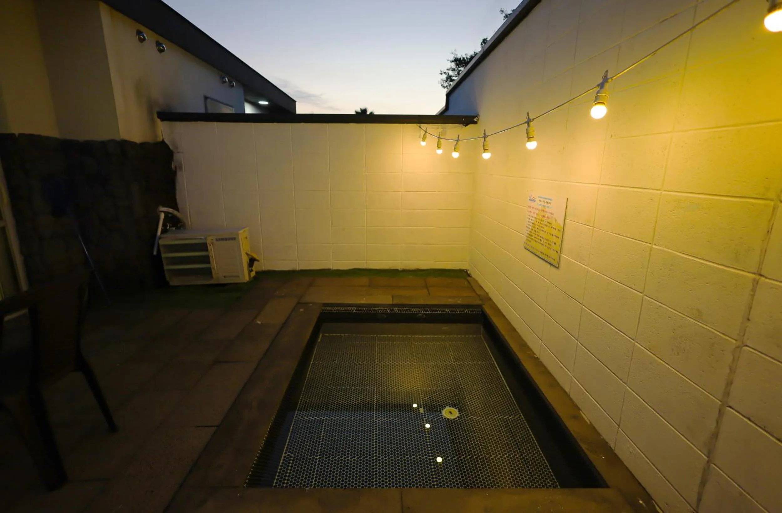 Night in Pool and Villa Sorang