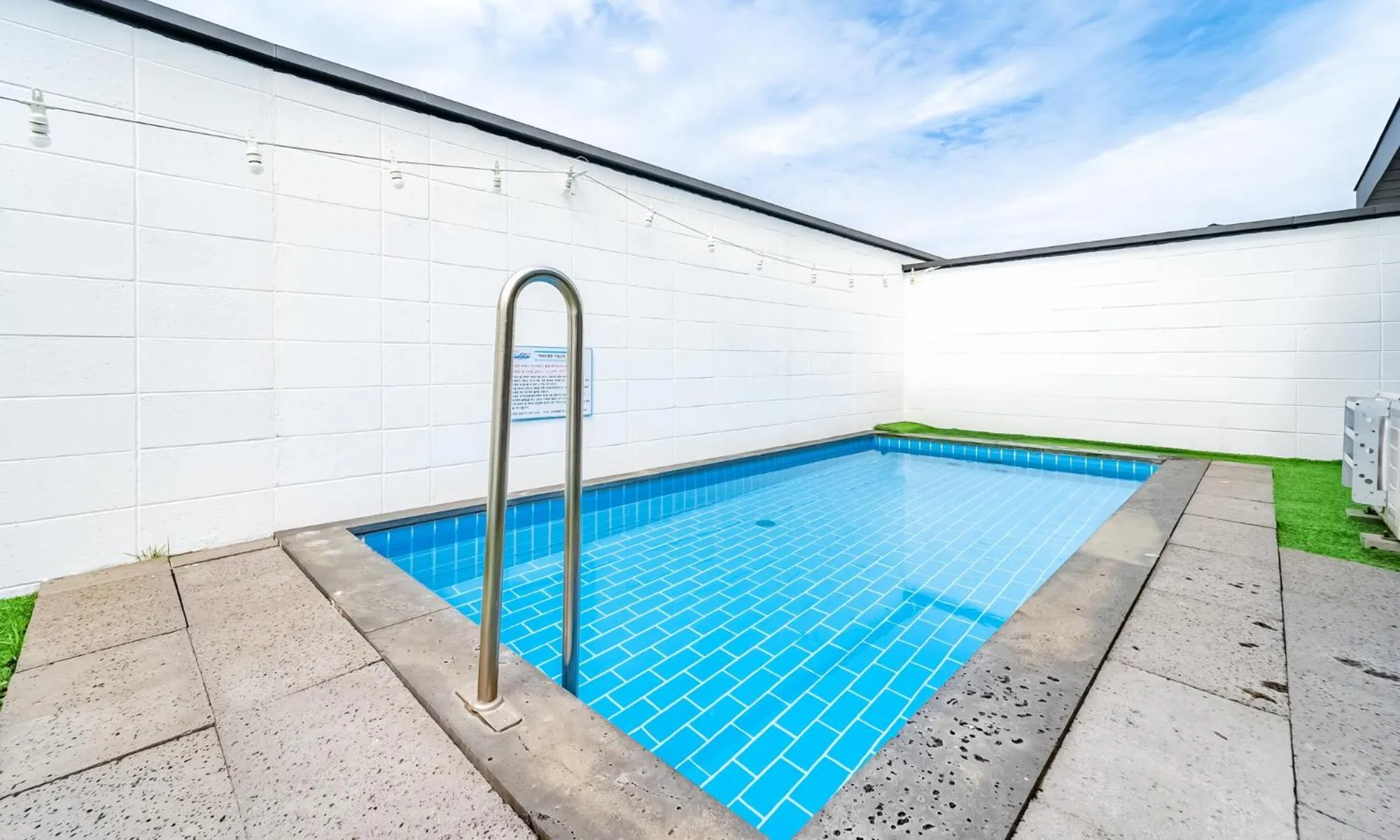 Swimming pool in Pool and Villa Sorang