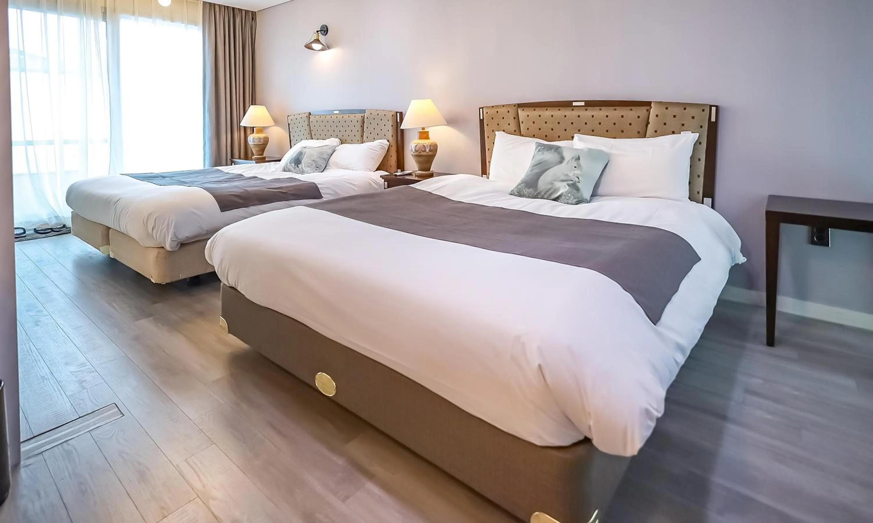 Bed in Pool Villa Sorang