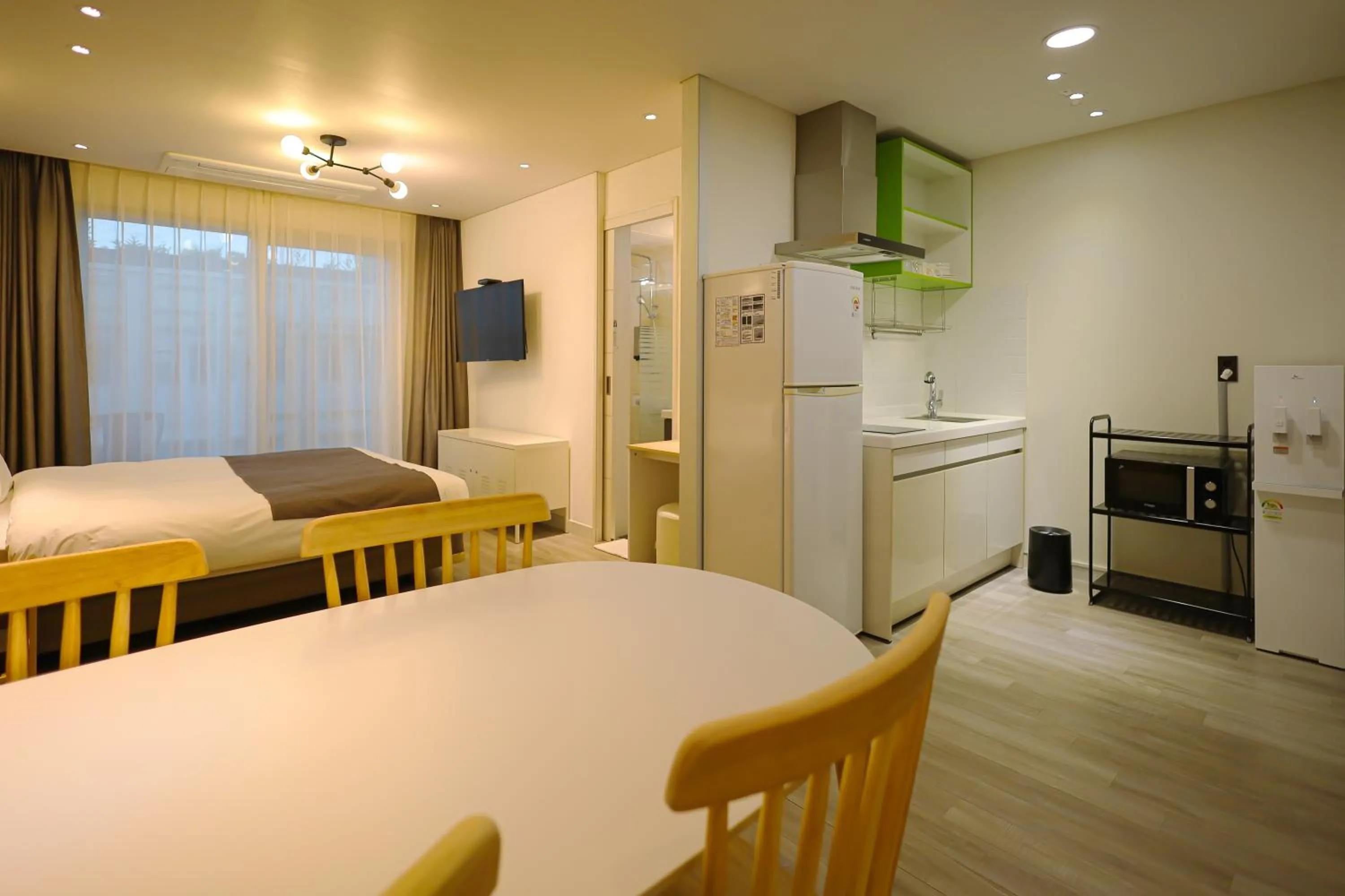 Photo of the whole room in Pool and Villa Sorang