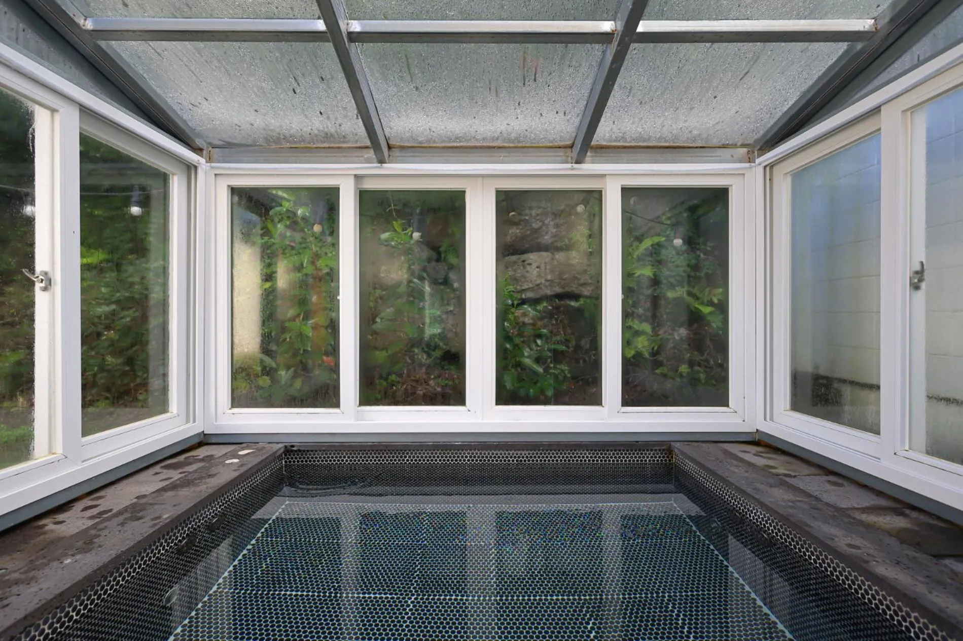 Swimming pool in Pool and Villa Sorang