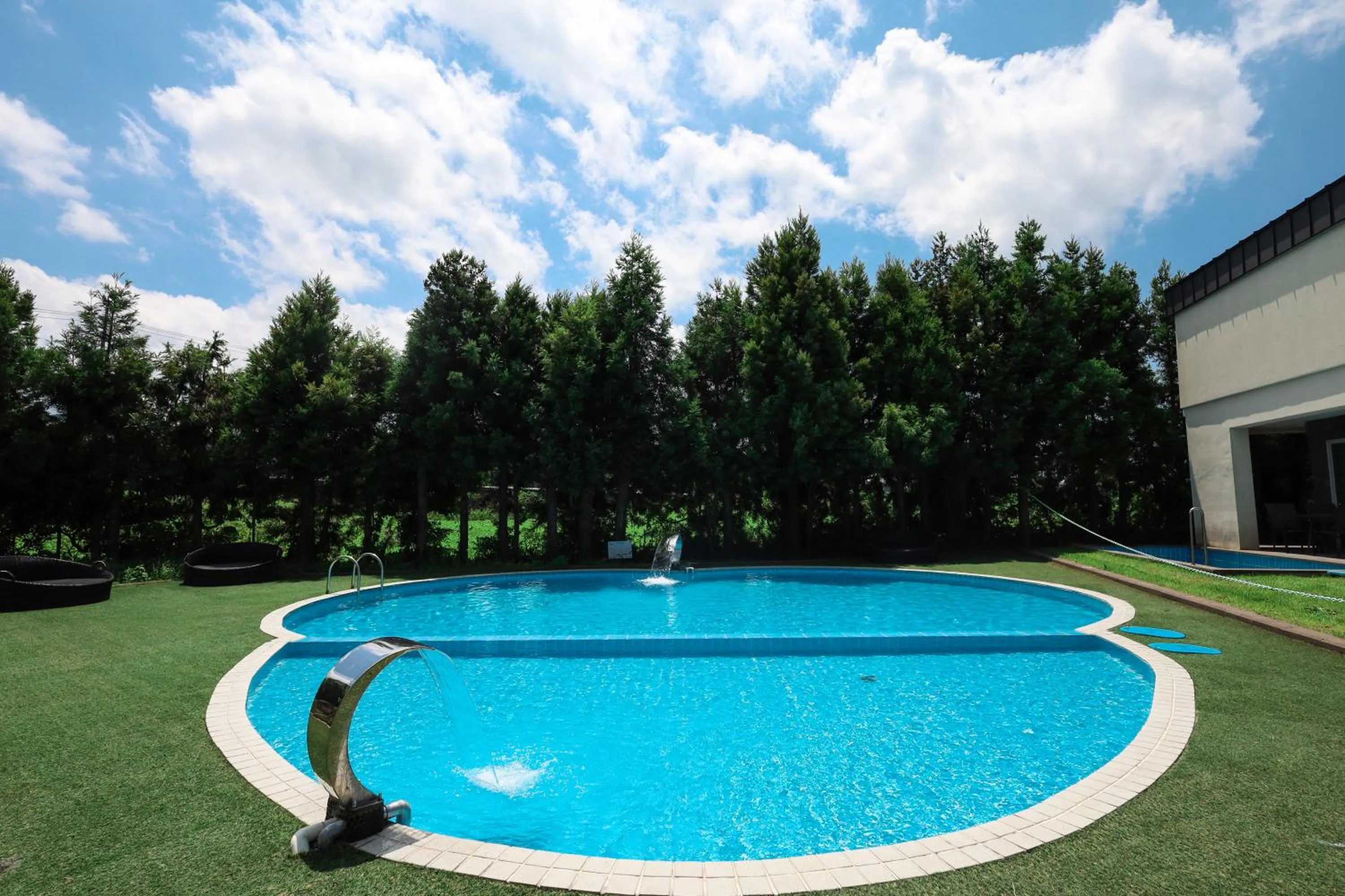 Swimming pool in Pool and Villa Sorang