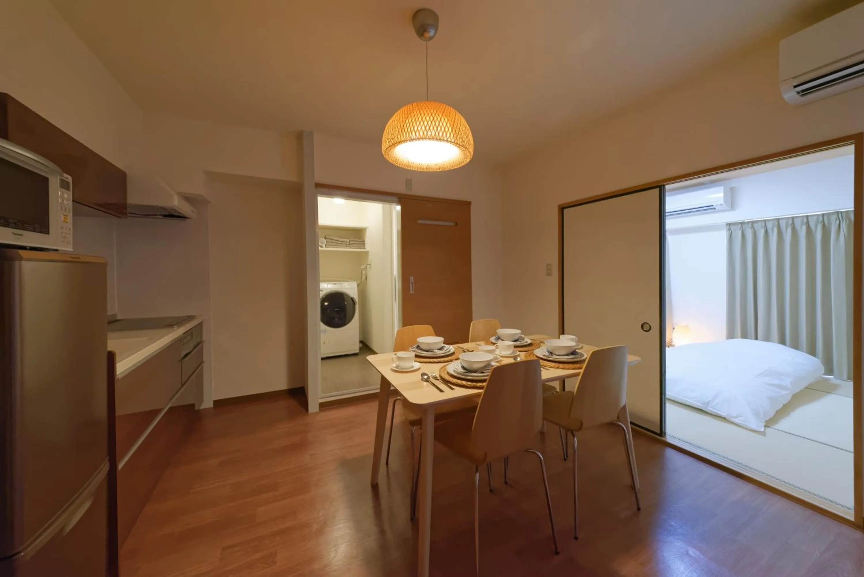 Photo of the whole room, Bed in Wallaby House