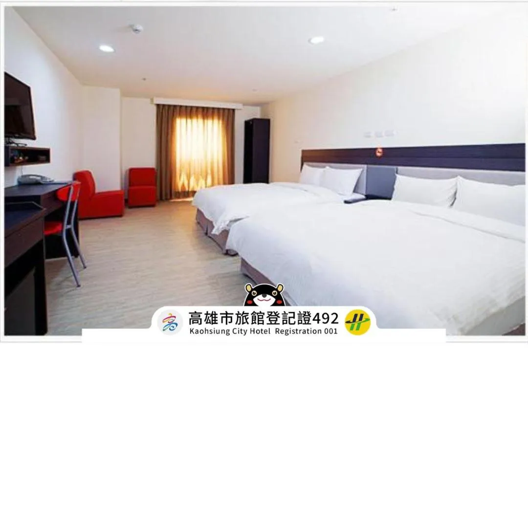 Property building, Bed in Big Bear Hotel