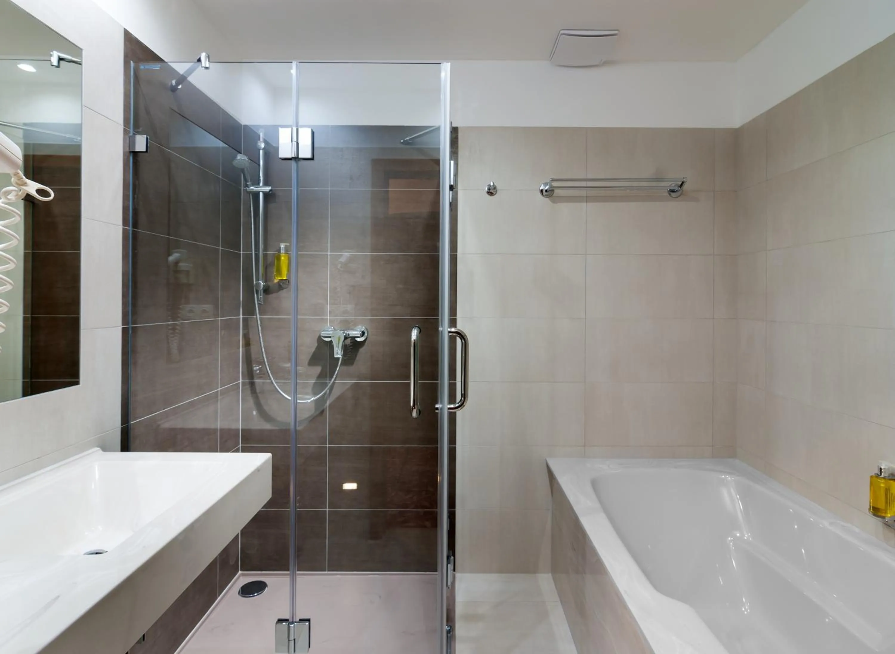 Bathroom in Wellness Hotel Windsor