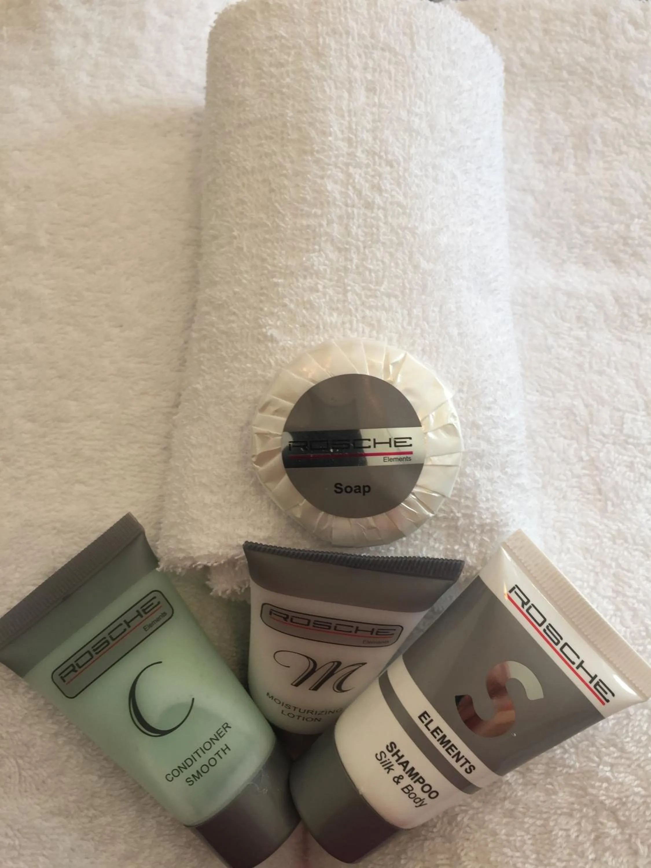 Decorative detail in Narimba Motel