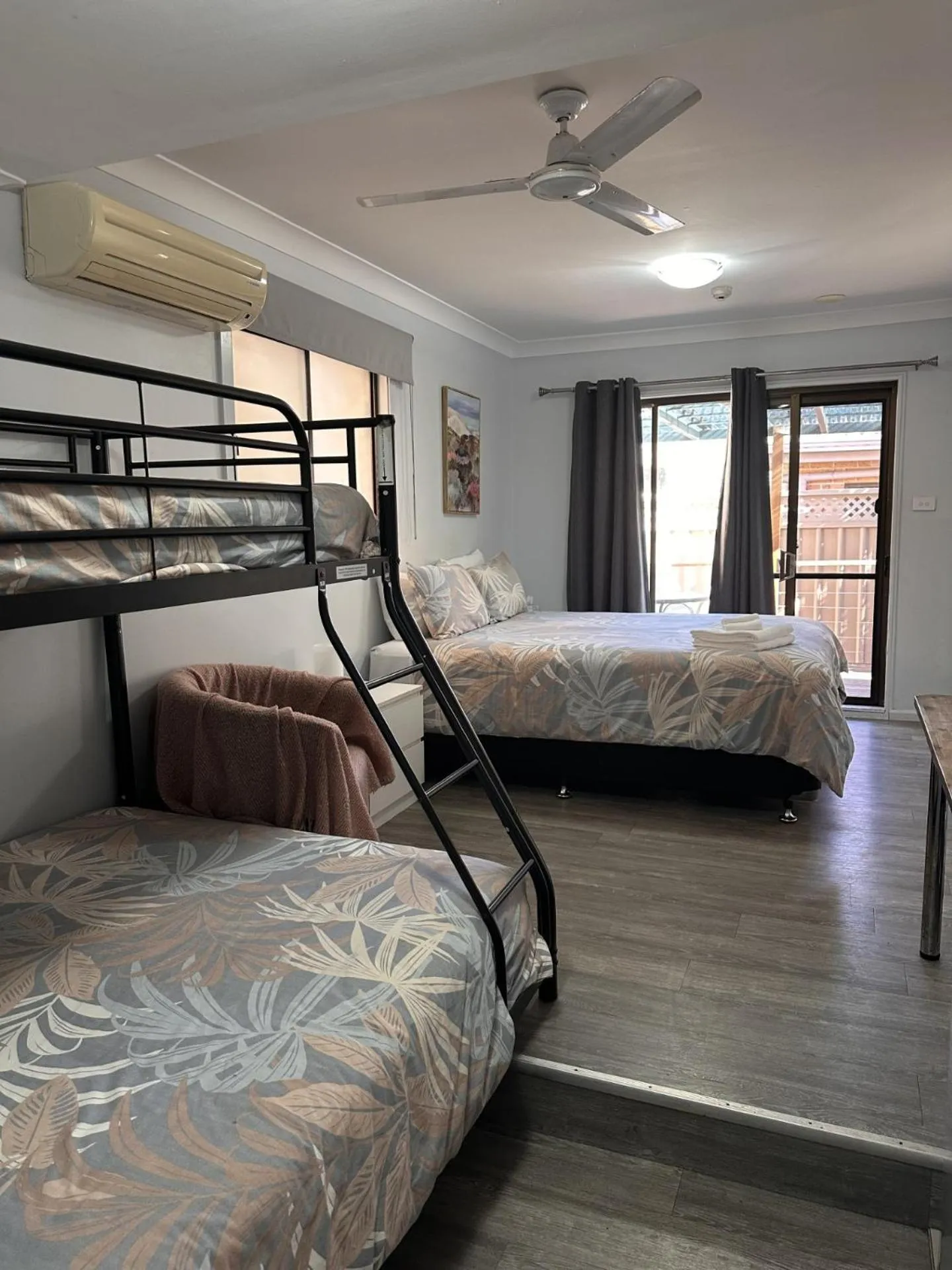 Bed in Narimba Motel