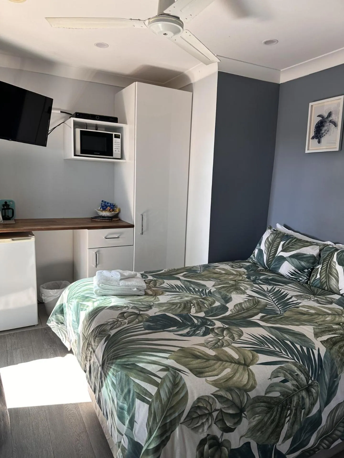 Bed in Narimba Motel