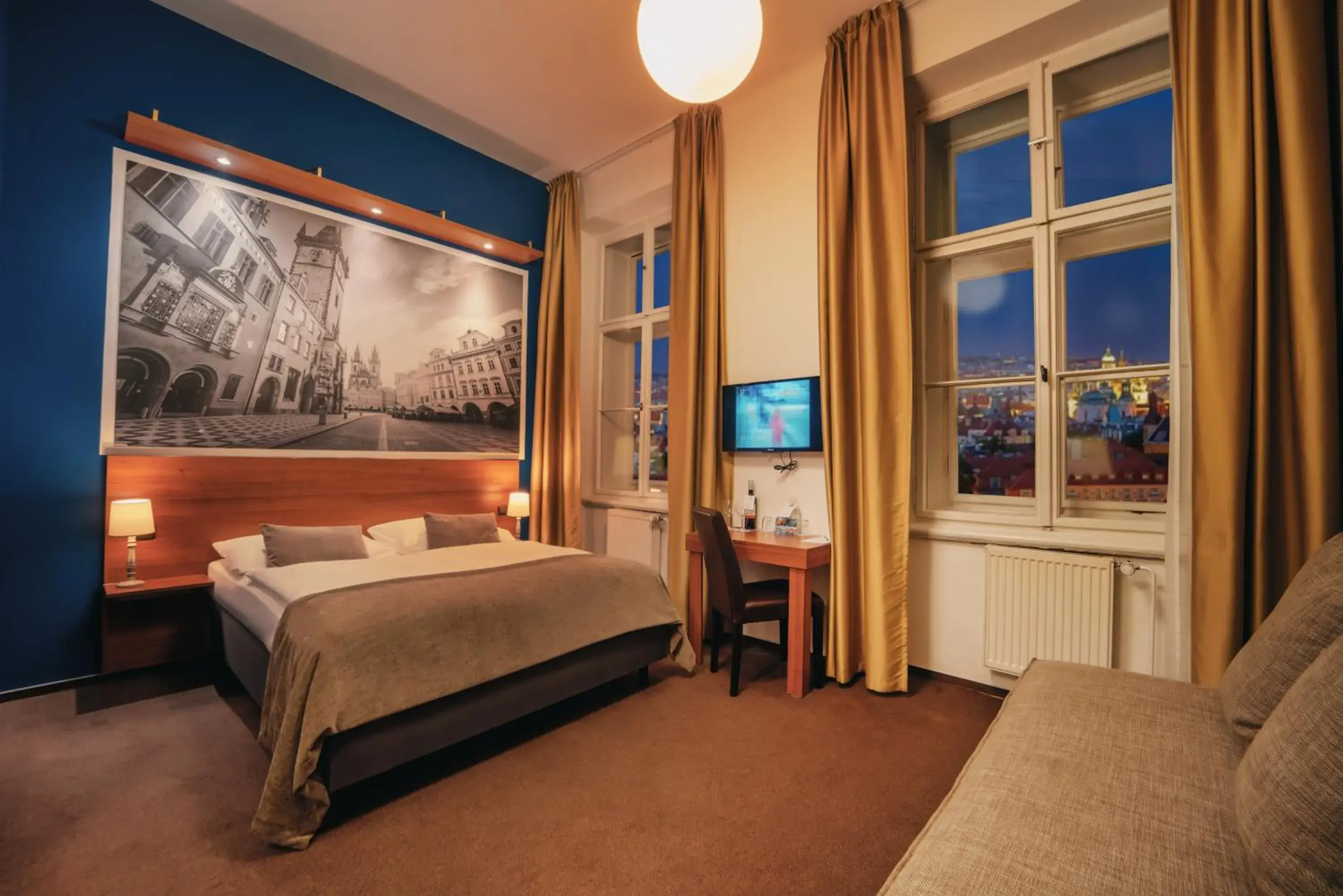 Superior Double or Twin Room in Metropolitan Old Town Hotel - Czech Leading Hotels Superior Double or Twin Room in Metropolitan Old Town Hotel - Czech Leading Hotels