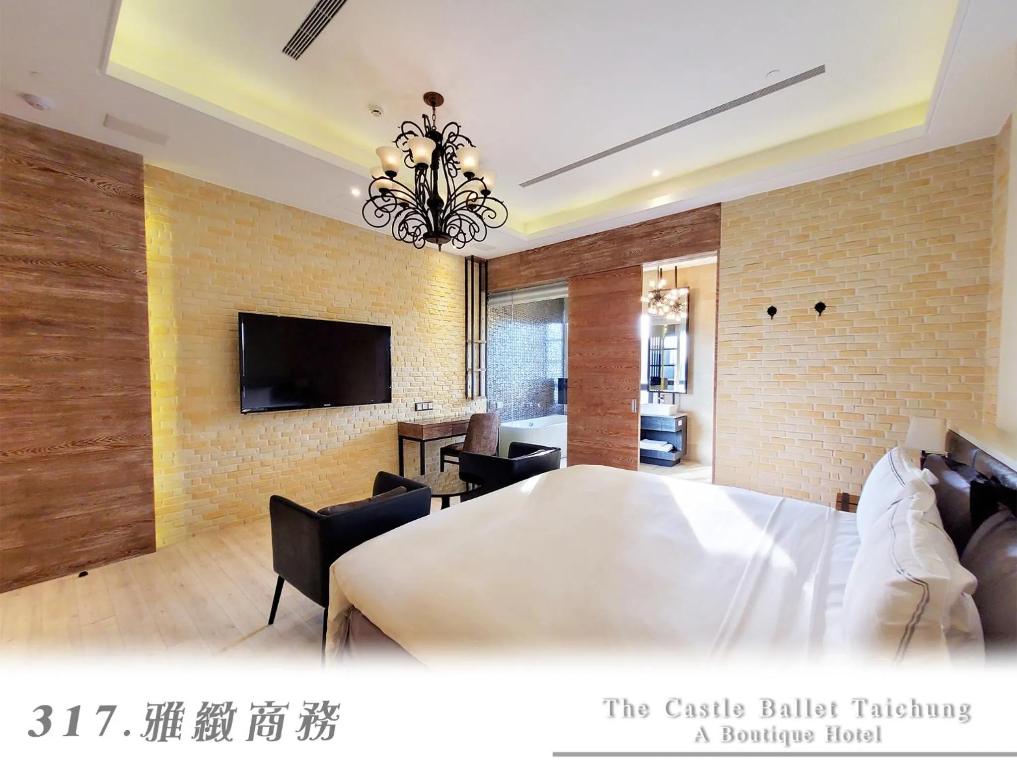 Property building, Bed in Villa ballet