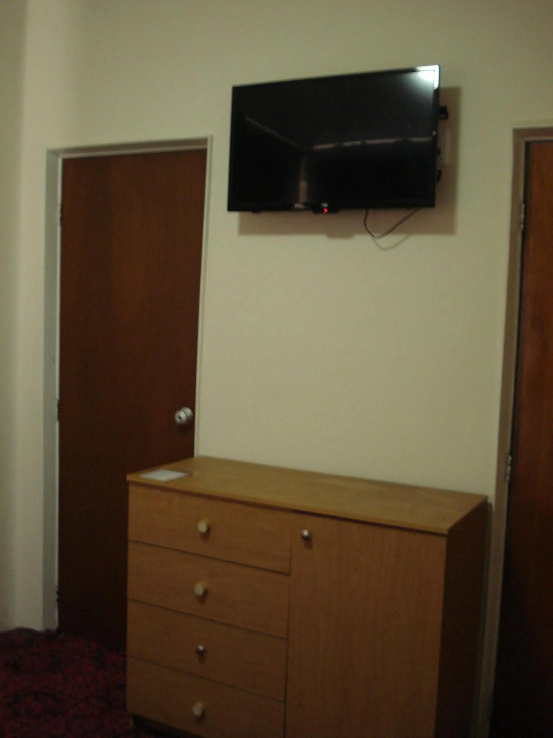 TV and multimedia in Hotel Patria