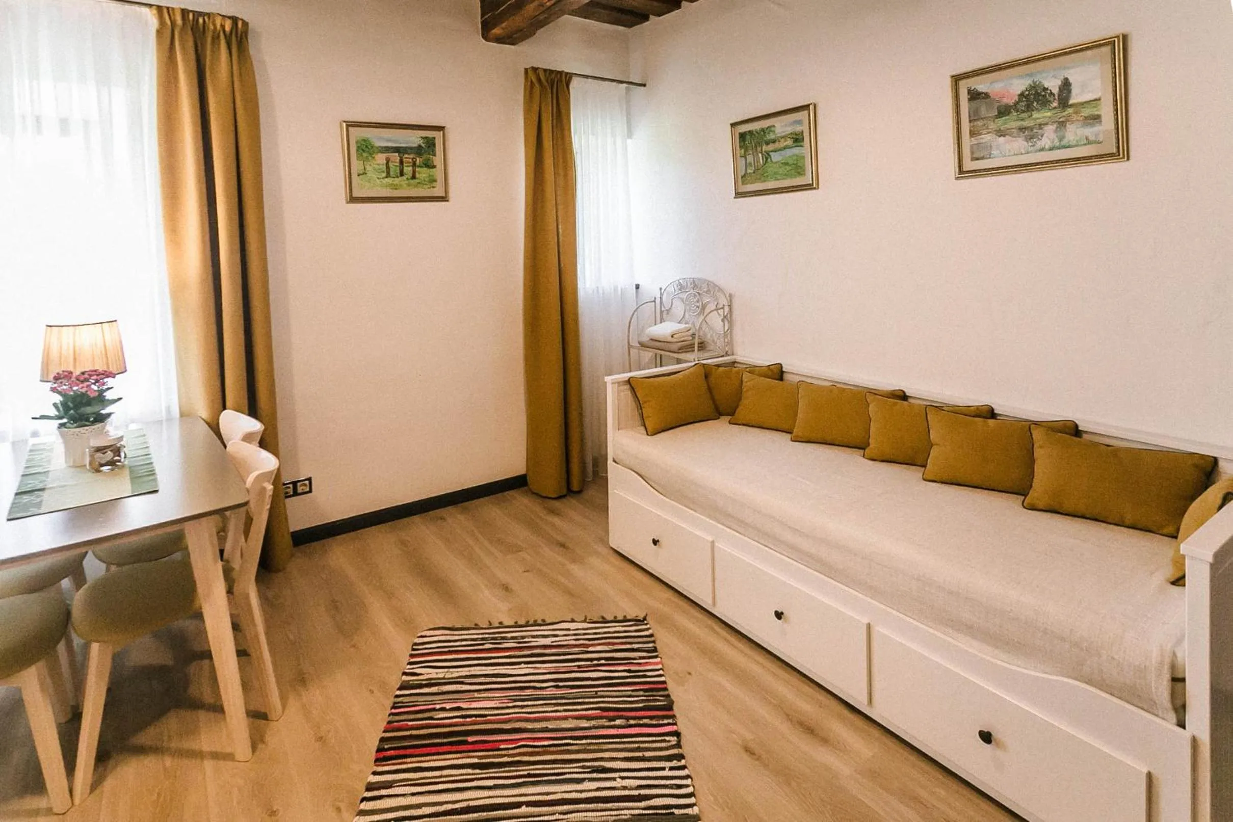 Bedroom, Bed in Lindenhoff