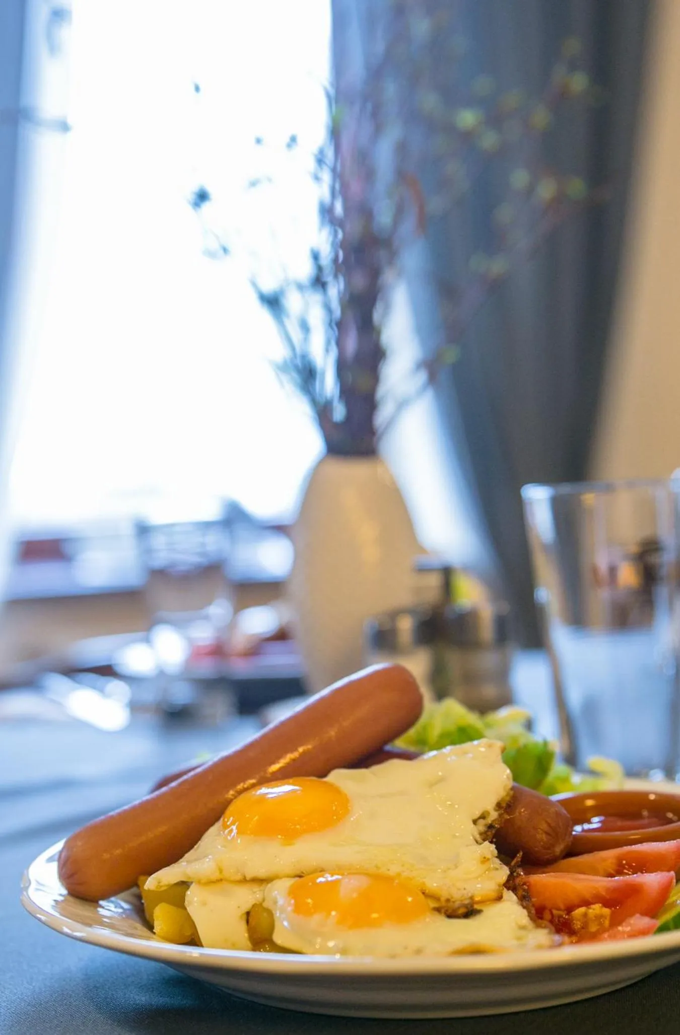 Breakfast in Lindenhoff