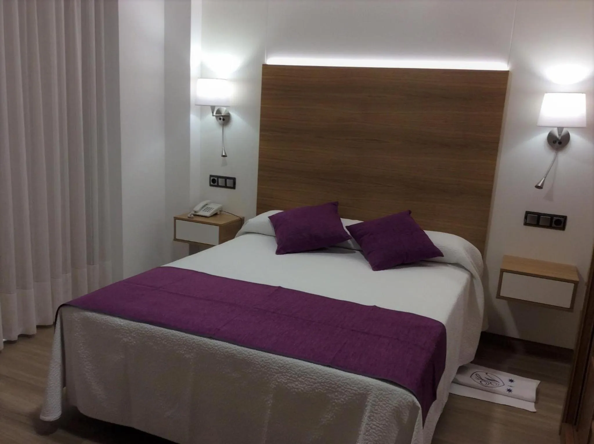 Bed in Hotel La Noyesa *** Superior