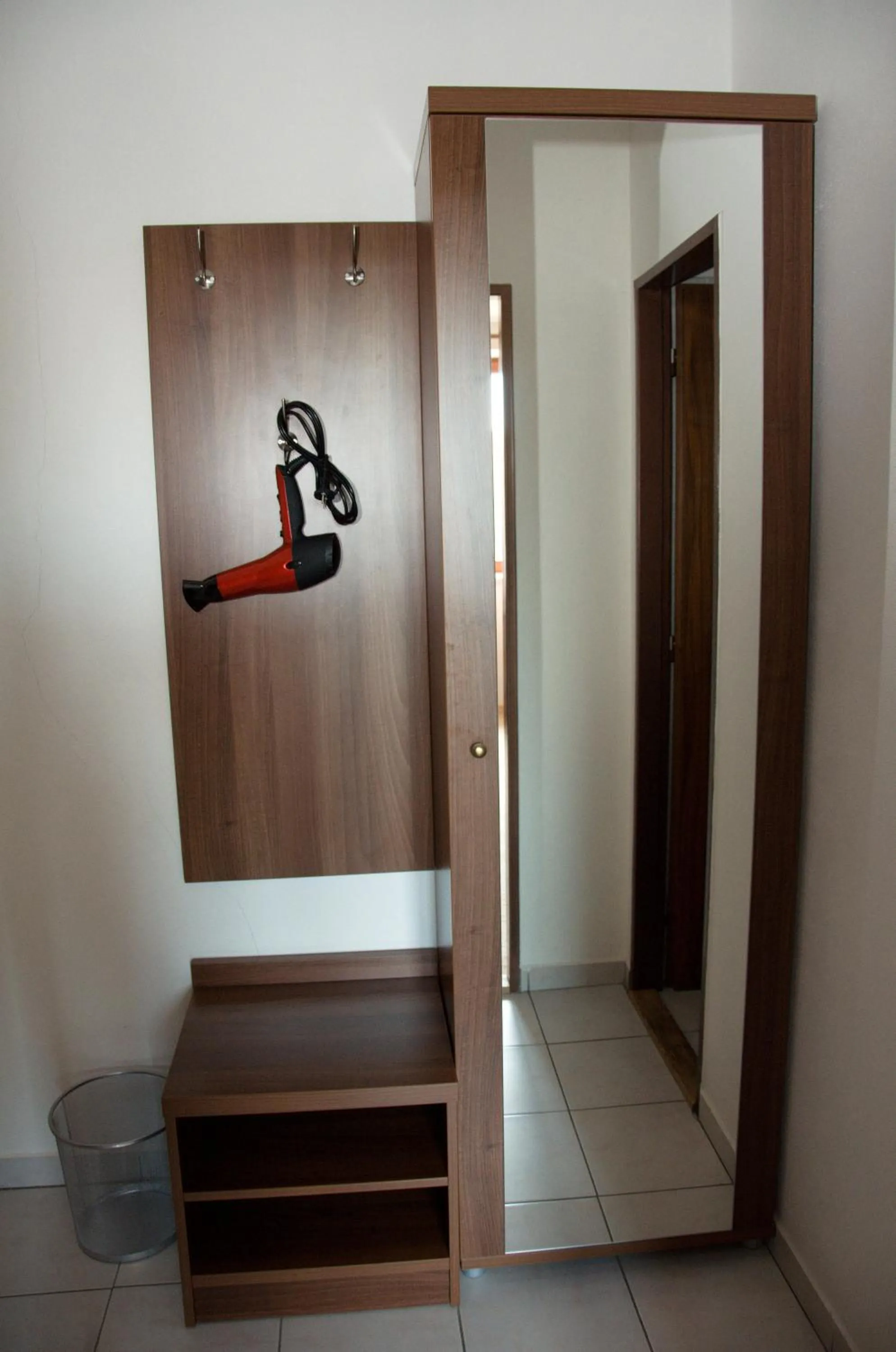 wardrobe in Hotel Art