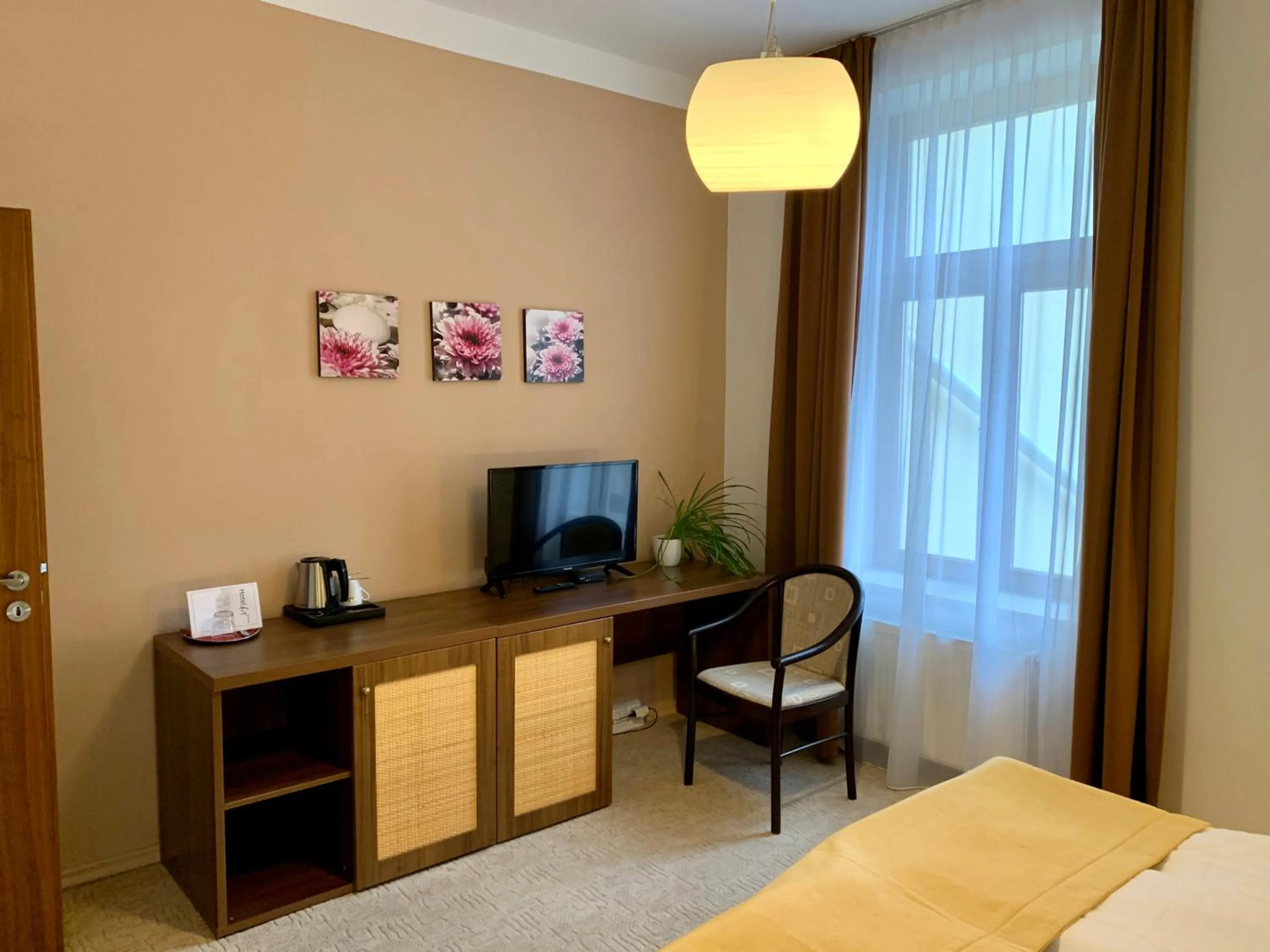 Bedroom, Bed in Hotel Art