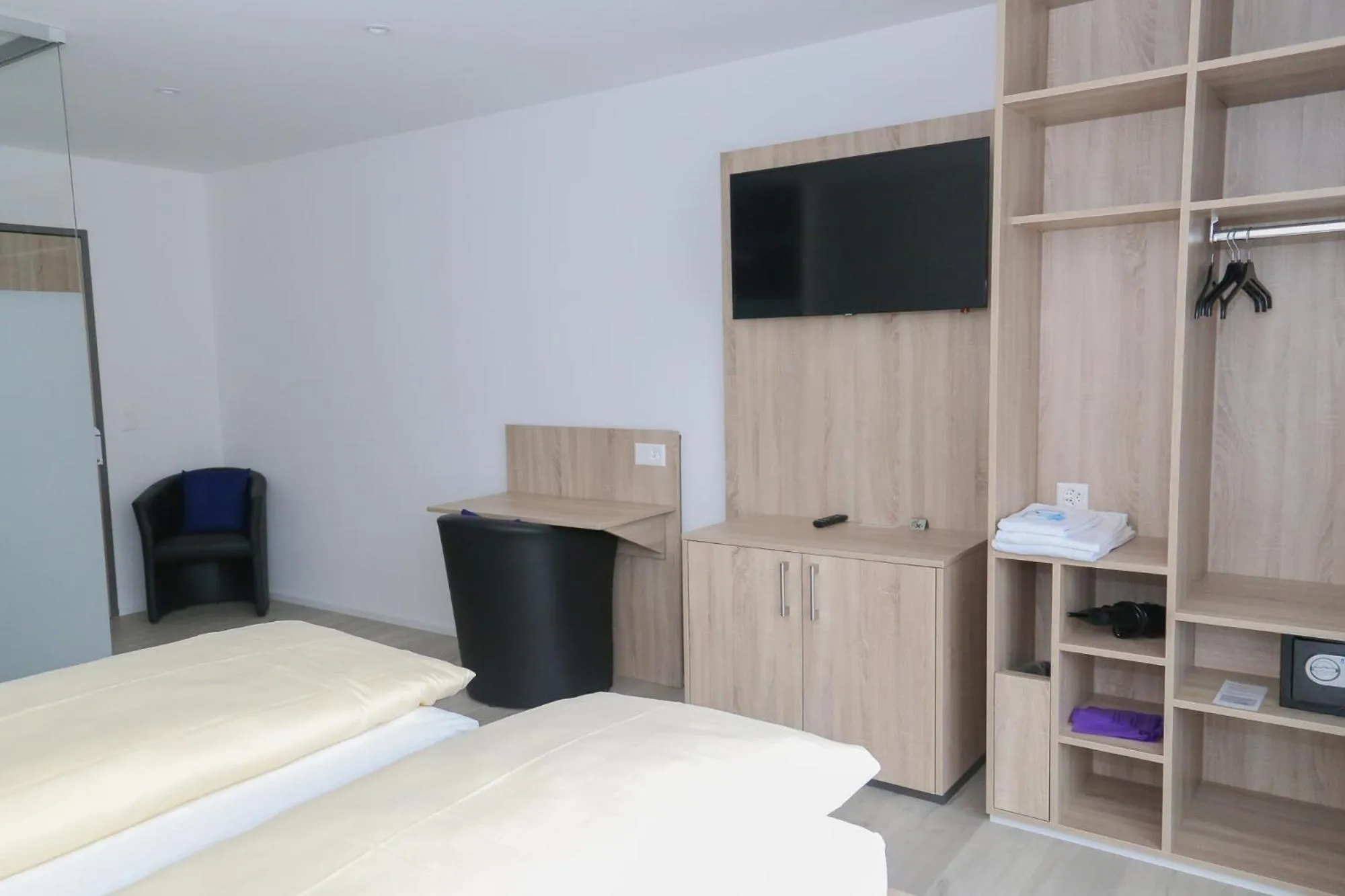 Bed in Hotel Traube Garni