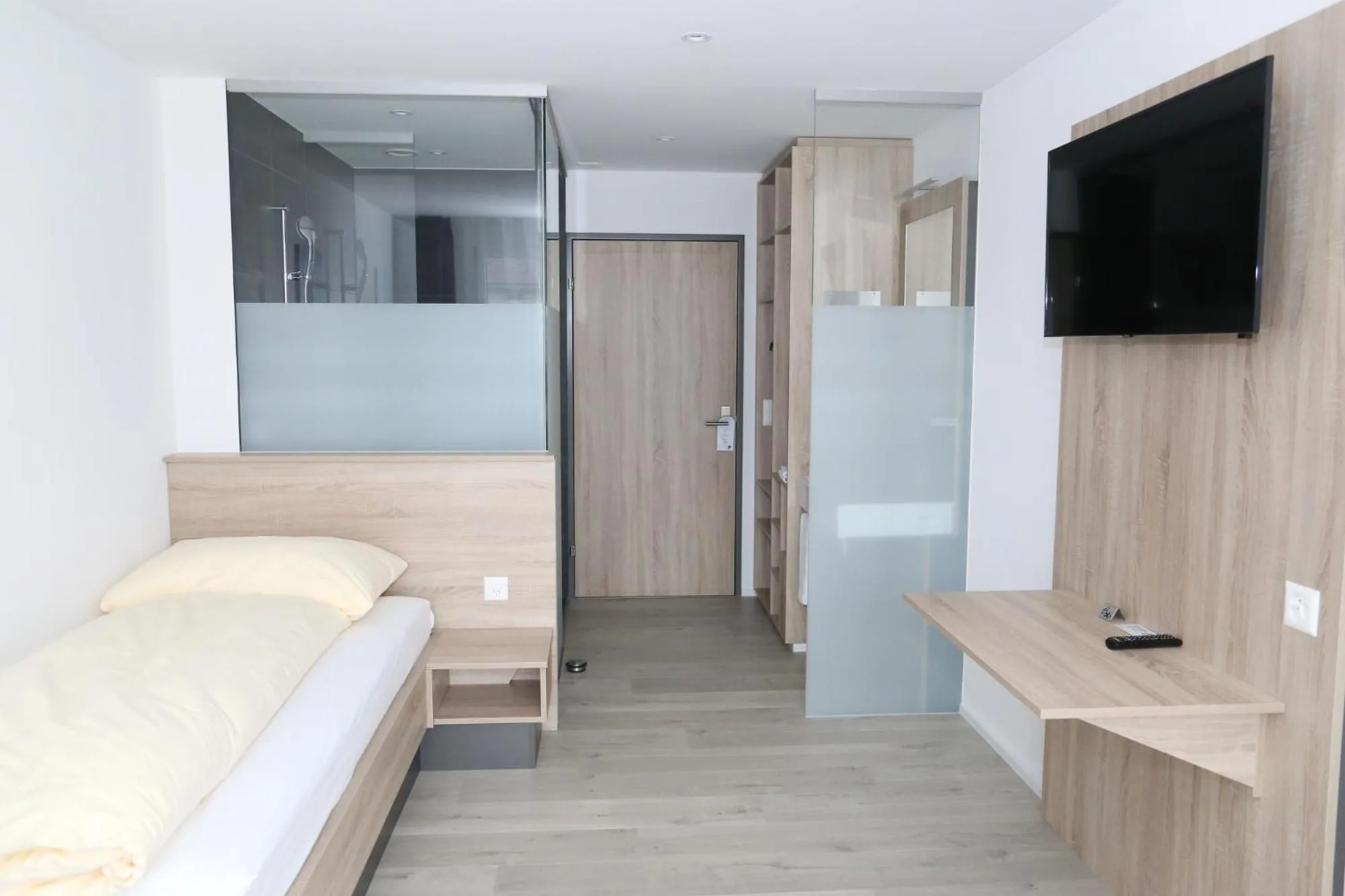 Bed in Hotel Traube Garni