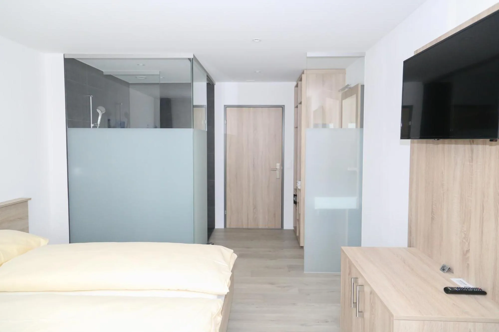 Bed in Hotel Traube Garni