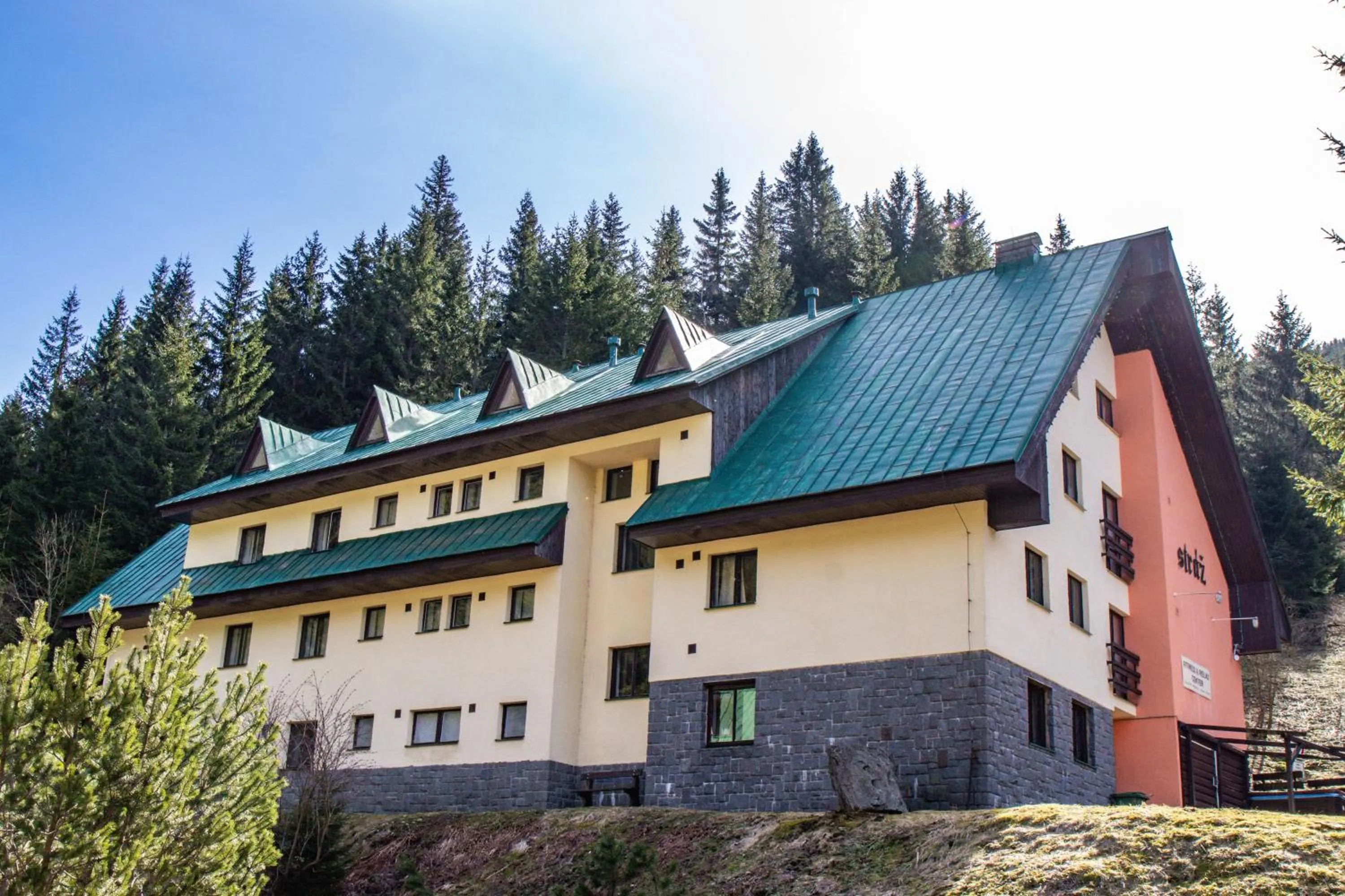 Property building in Hotel Esprit