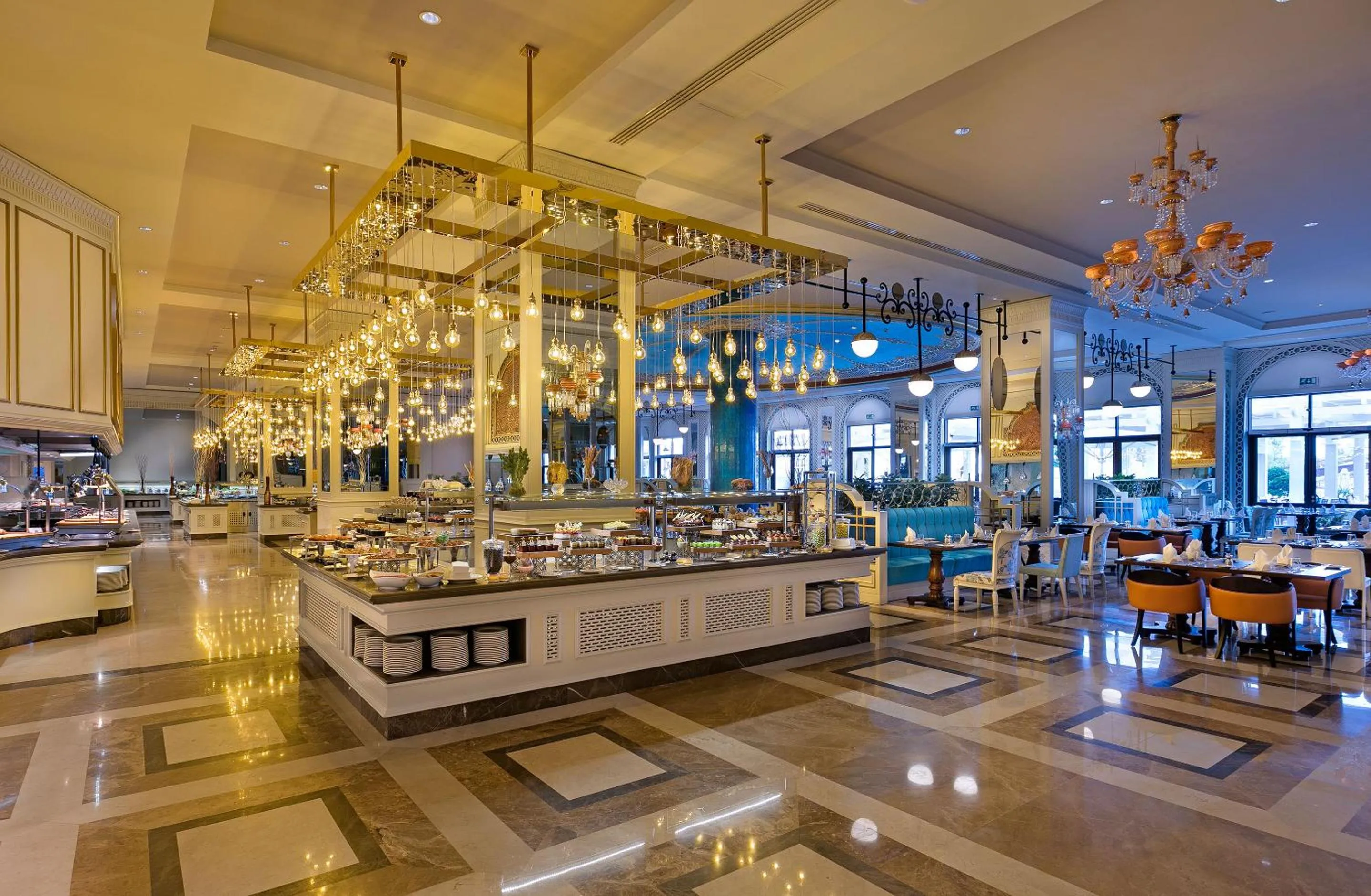 Restaurant/places to eat in Titanic Mardan Palace