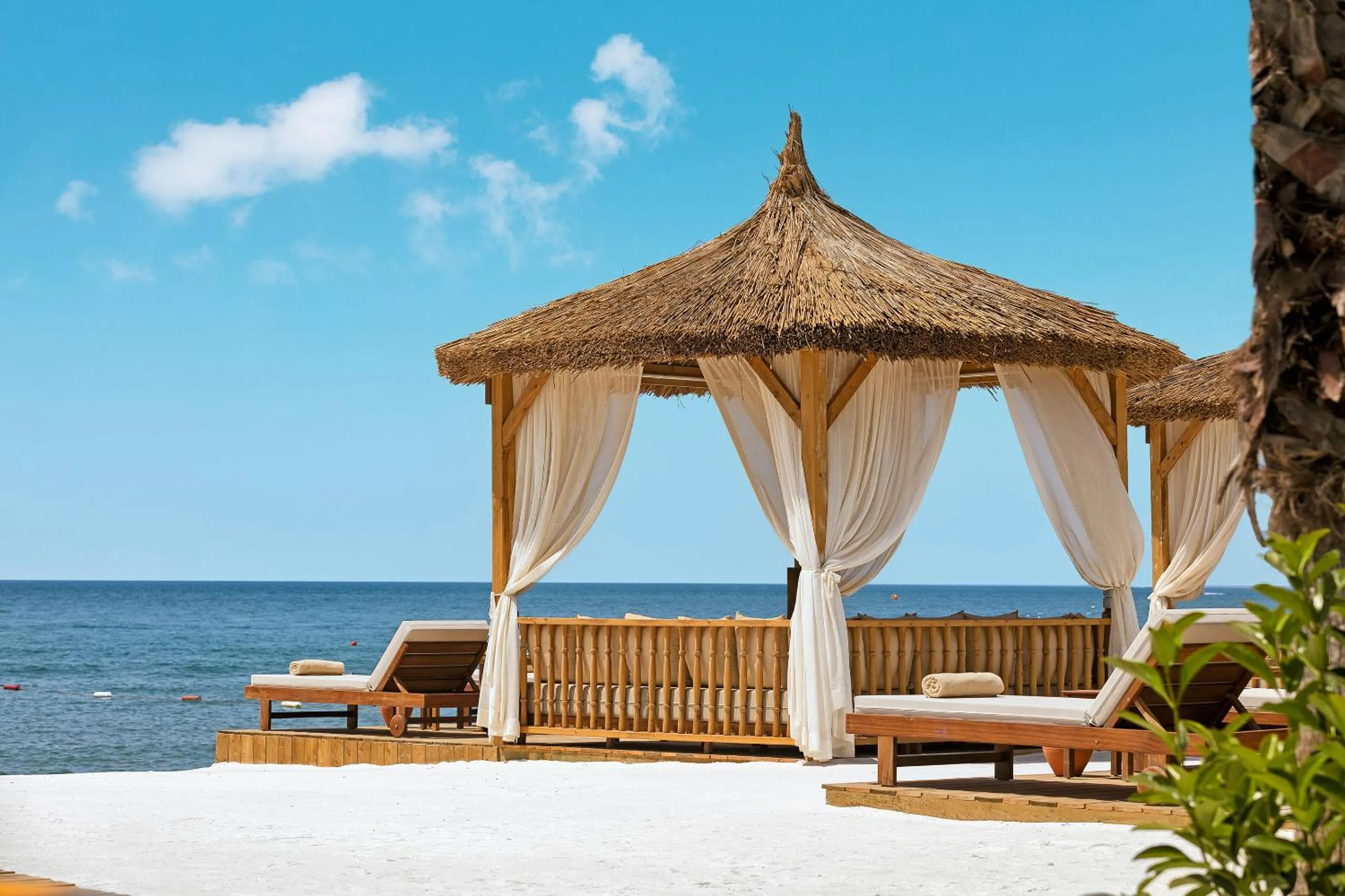 Beach in Titanic Mardan Palace