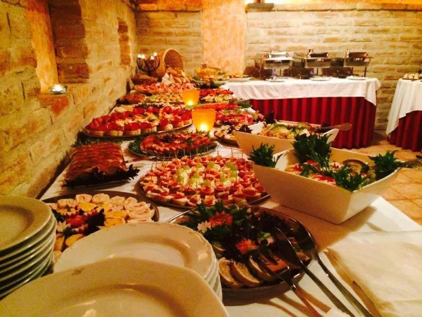 Food and drinks in Hotel N