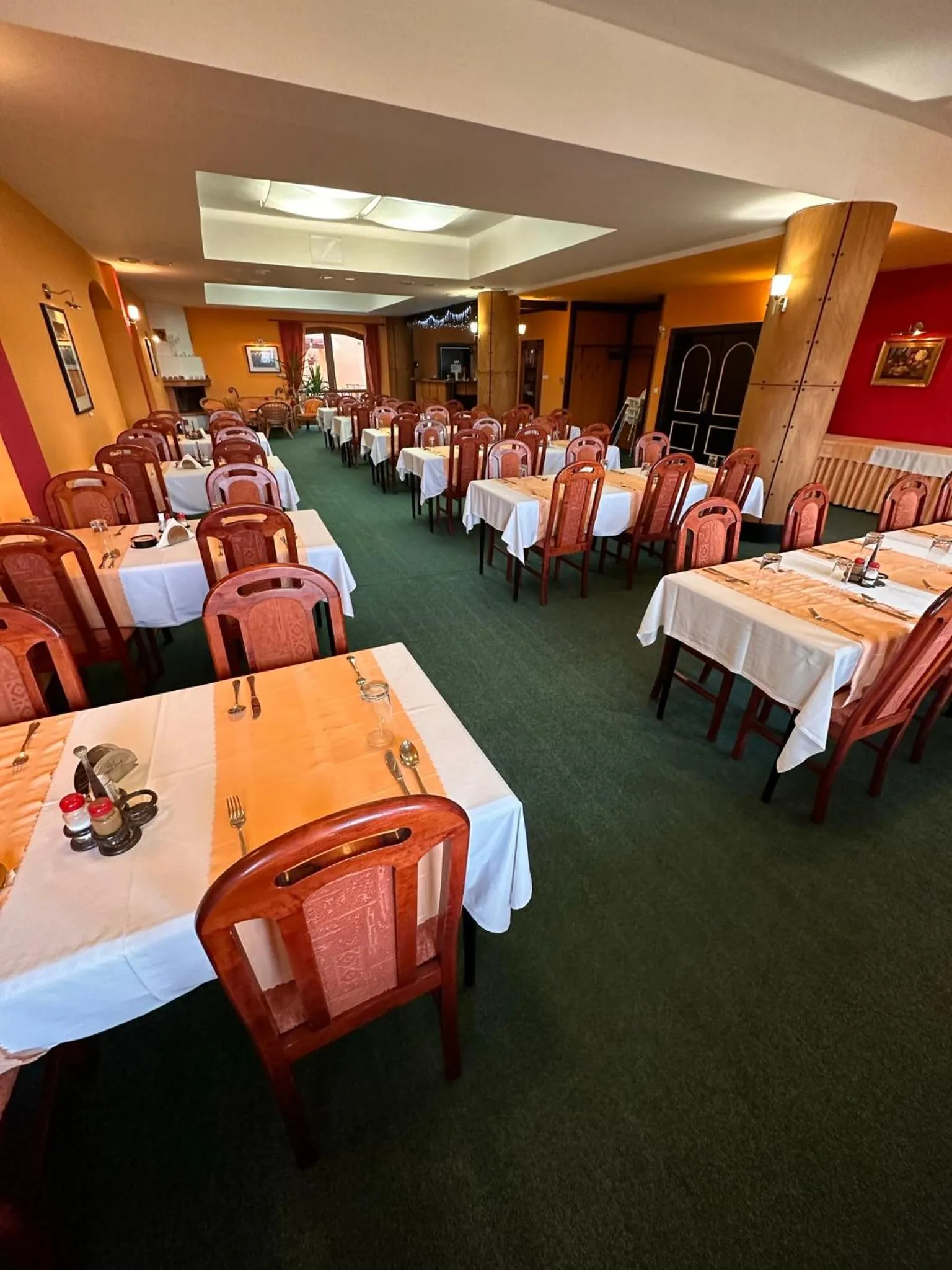 Property building in Hotel N