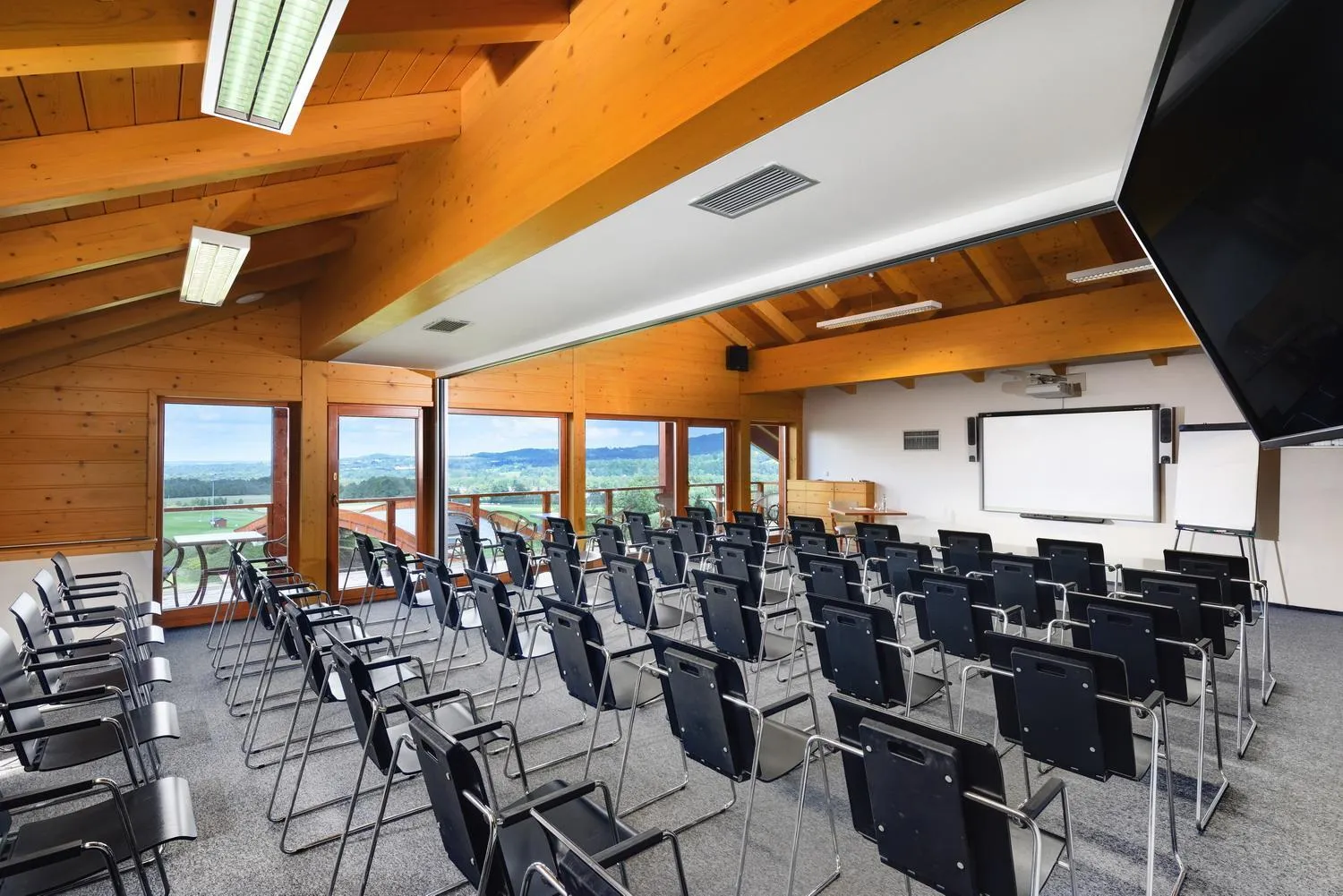 Meeting/conference room in Green Inn Hotel
