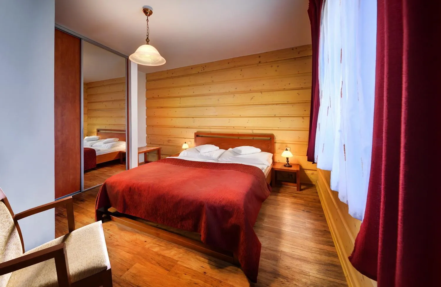 Bedroom, Bed in Green Inn Hotel