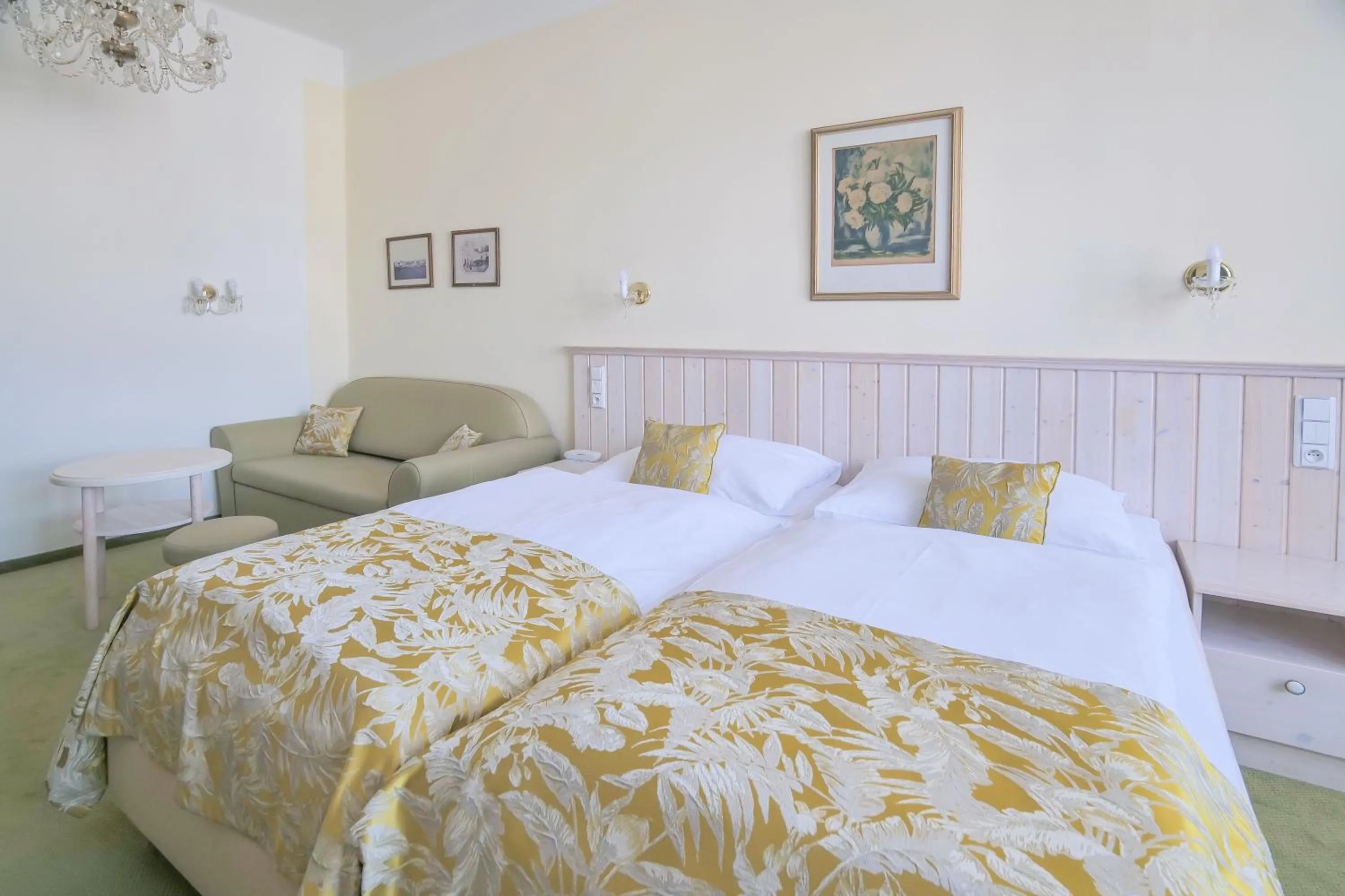 Photo of the whole room, Bed in Hotel Zlatá Hvězda