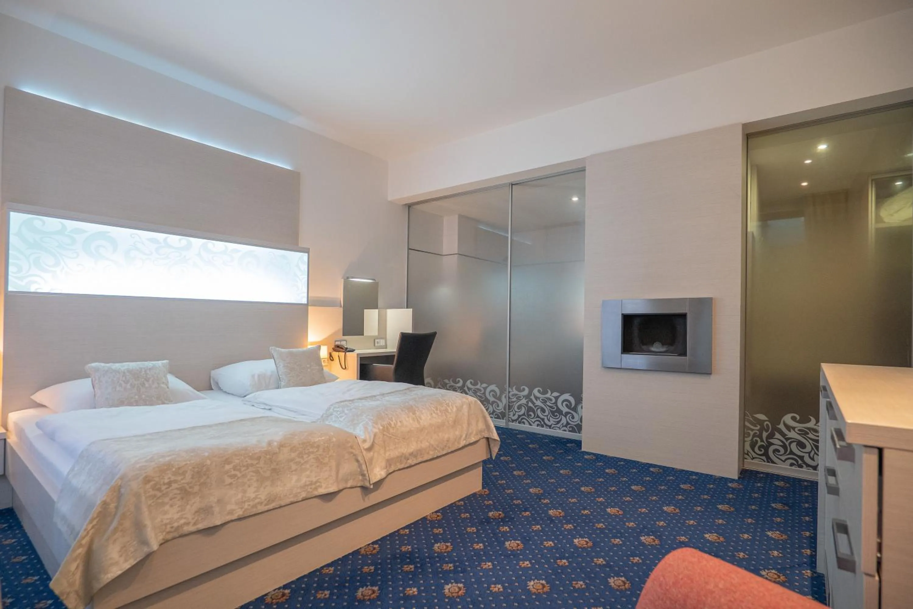 Photo of the whole room, Bed in Hotel Zlatá Hvězda