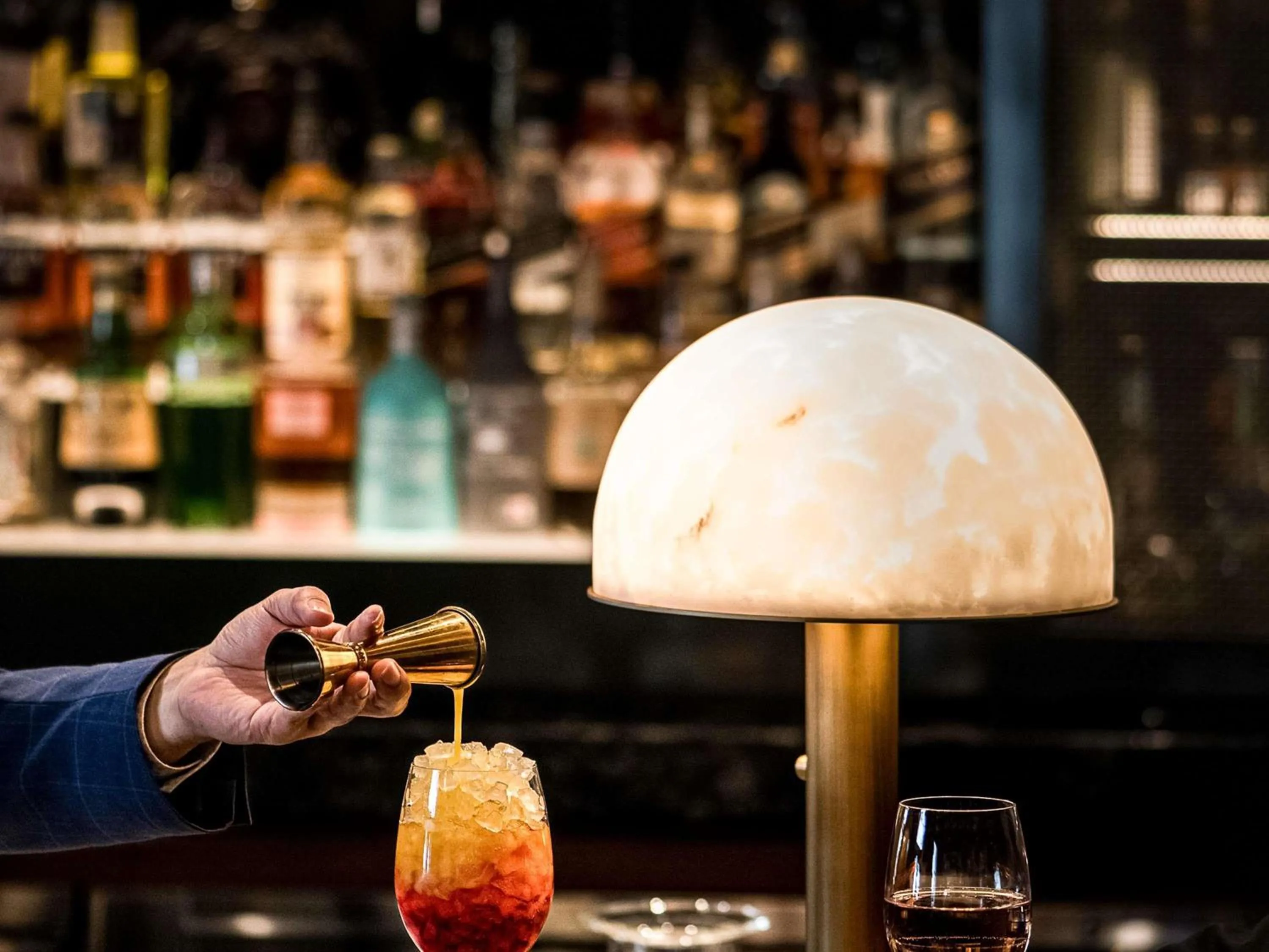 Restaurant/places to eat in Fairmont Hotel Macdonald