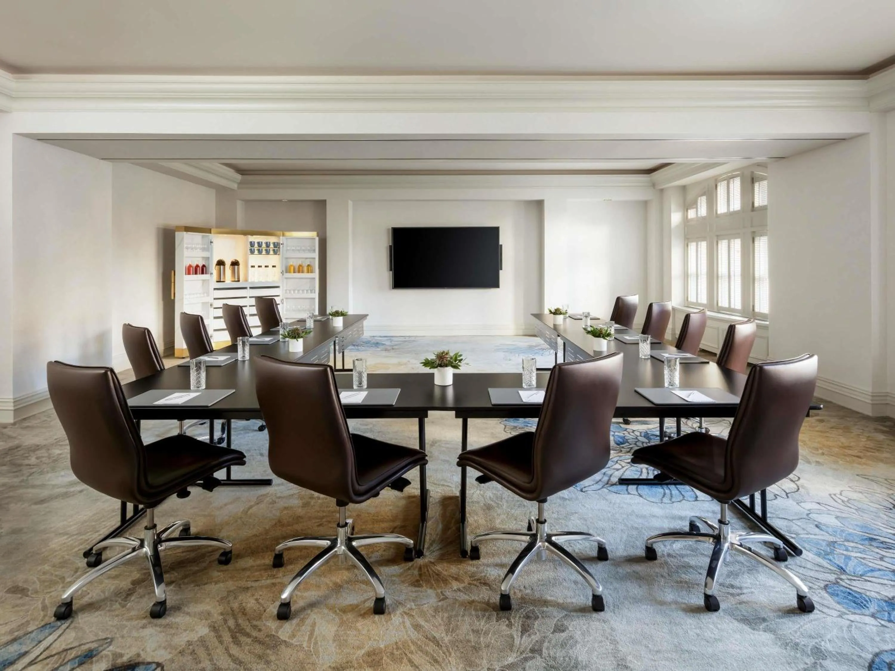 Meeting/conference room in Fairmont Hotel Macdonald