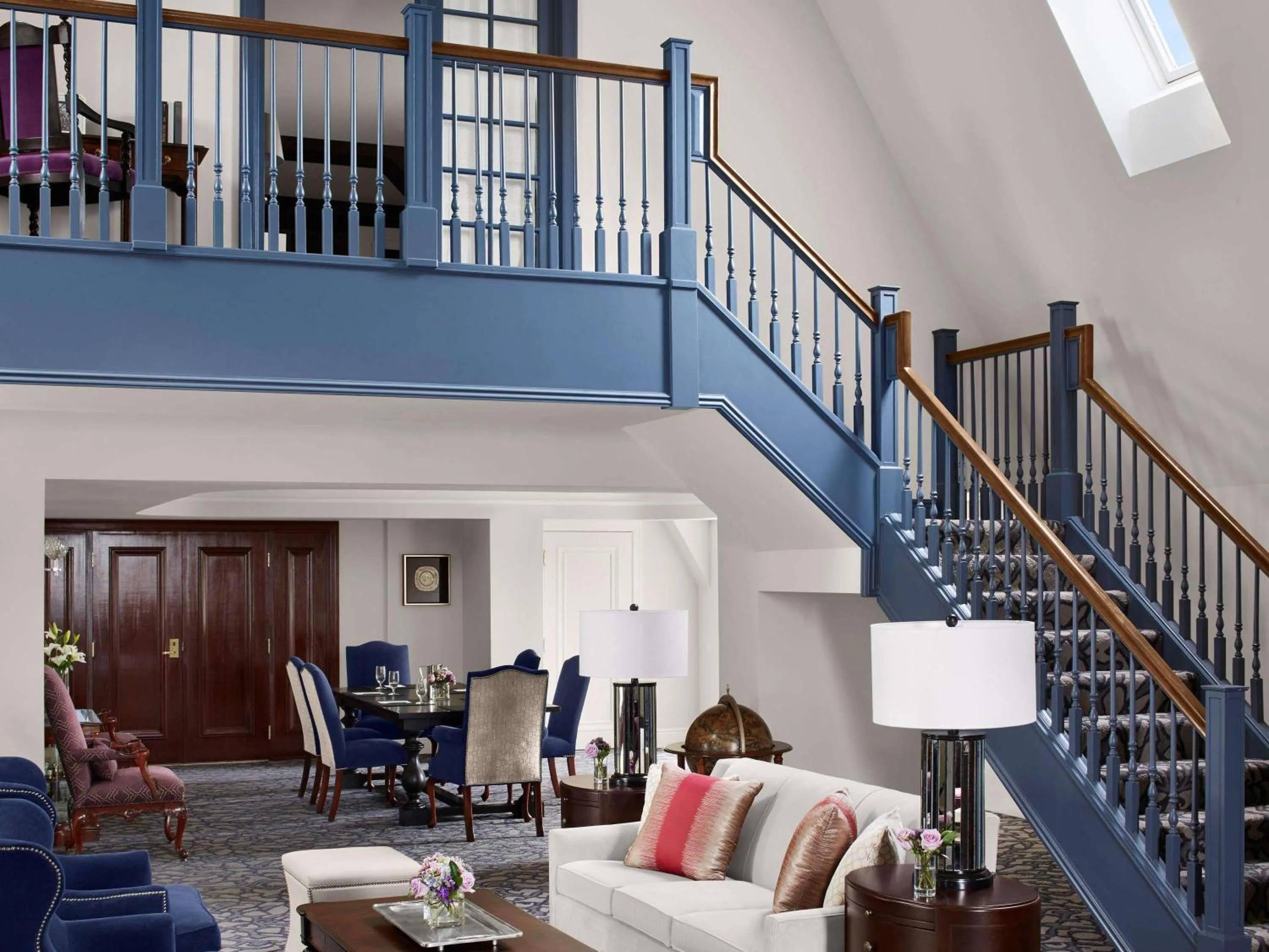 Bedroom in Fairmont Hotel Macdonald