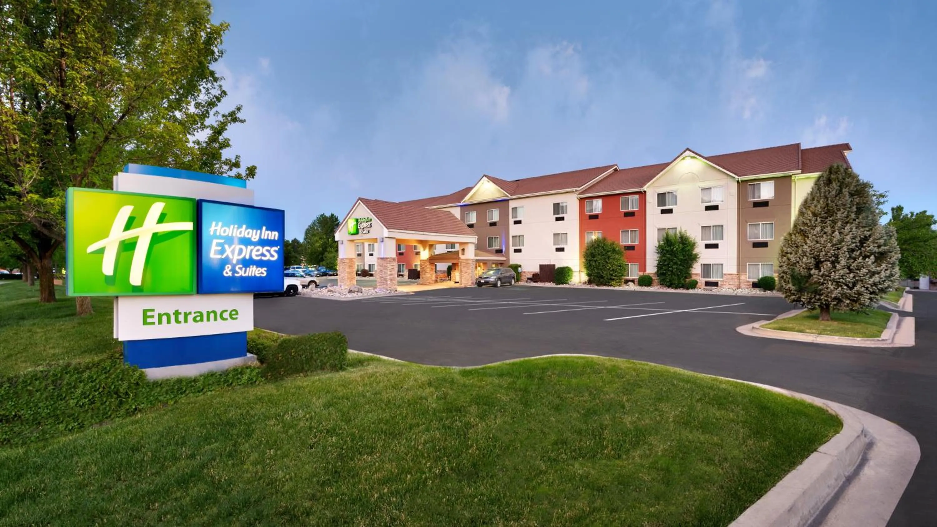 Property building in Holiday Inn Express & Suites Sandy - South Salt Lake City by IHG