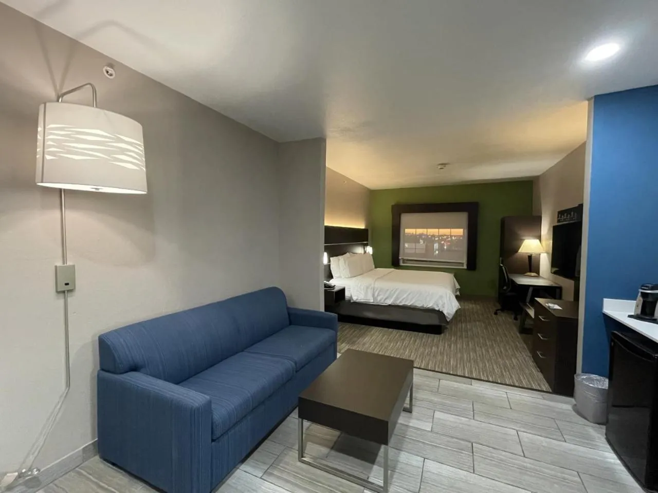 Bed in Holiday Inn Express Hotel and Suites Ada by IHG