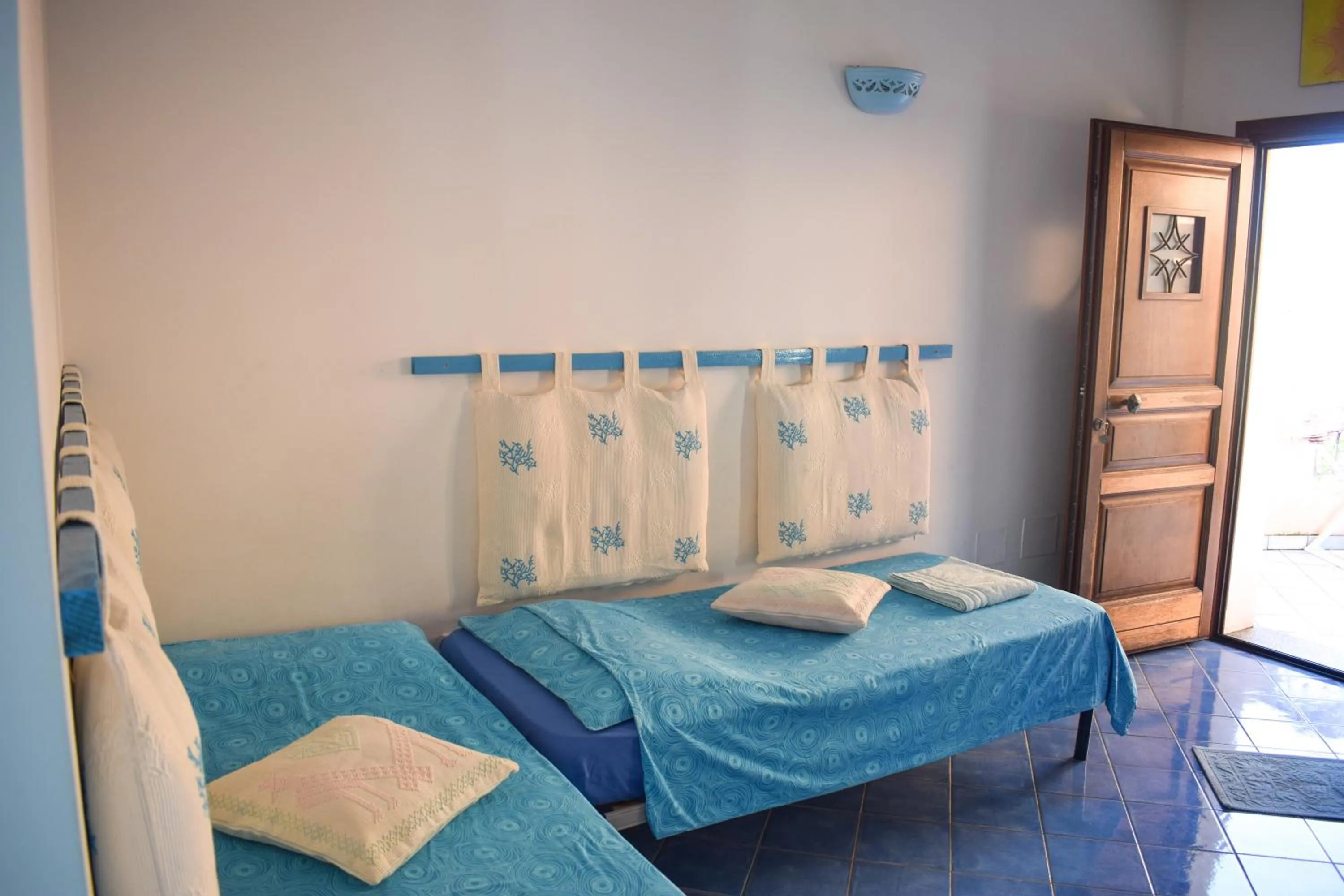 Bed in Tiffany Palau