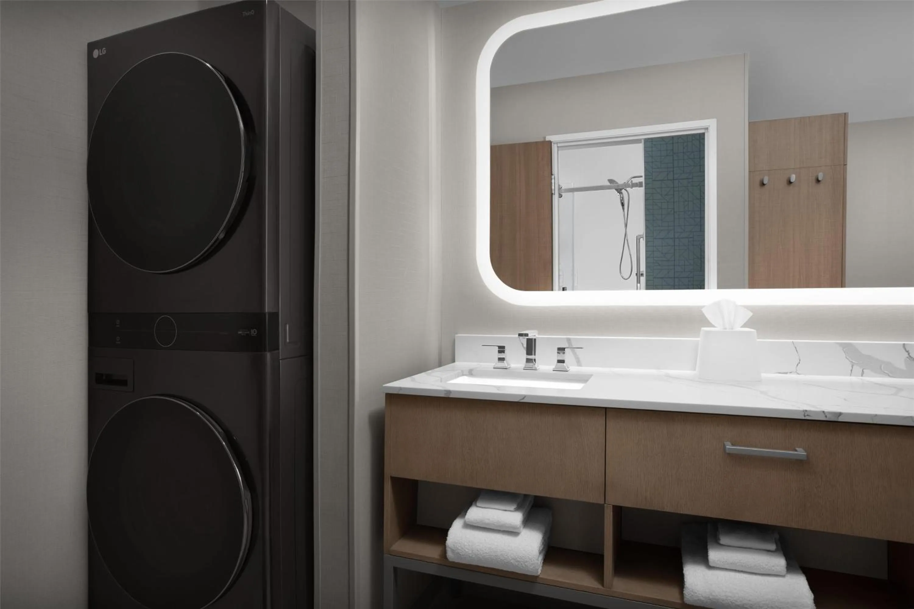 Bathroom in Homewood Suites by Hilton Santa Maria