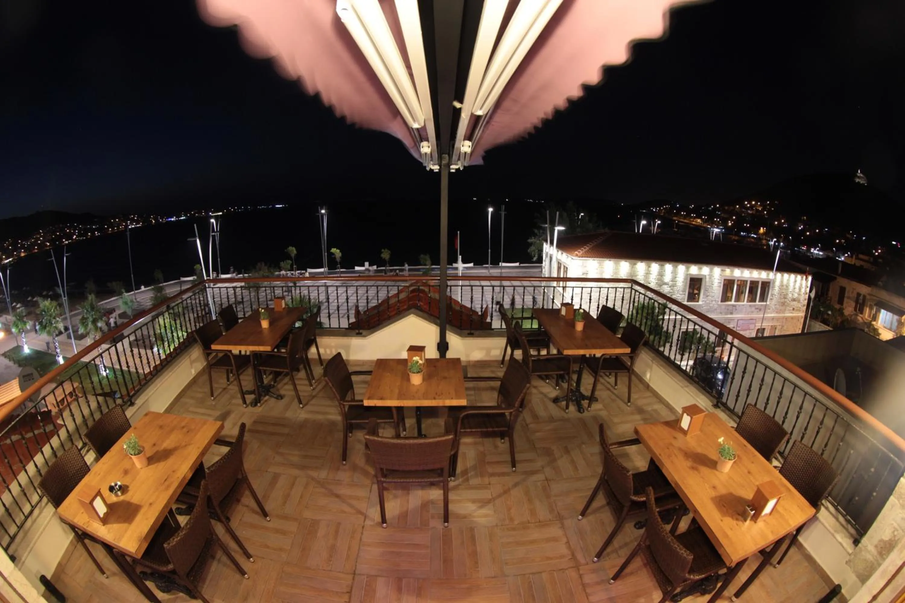 Restaurant/places to eat in Focamor Otel