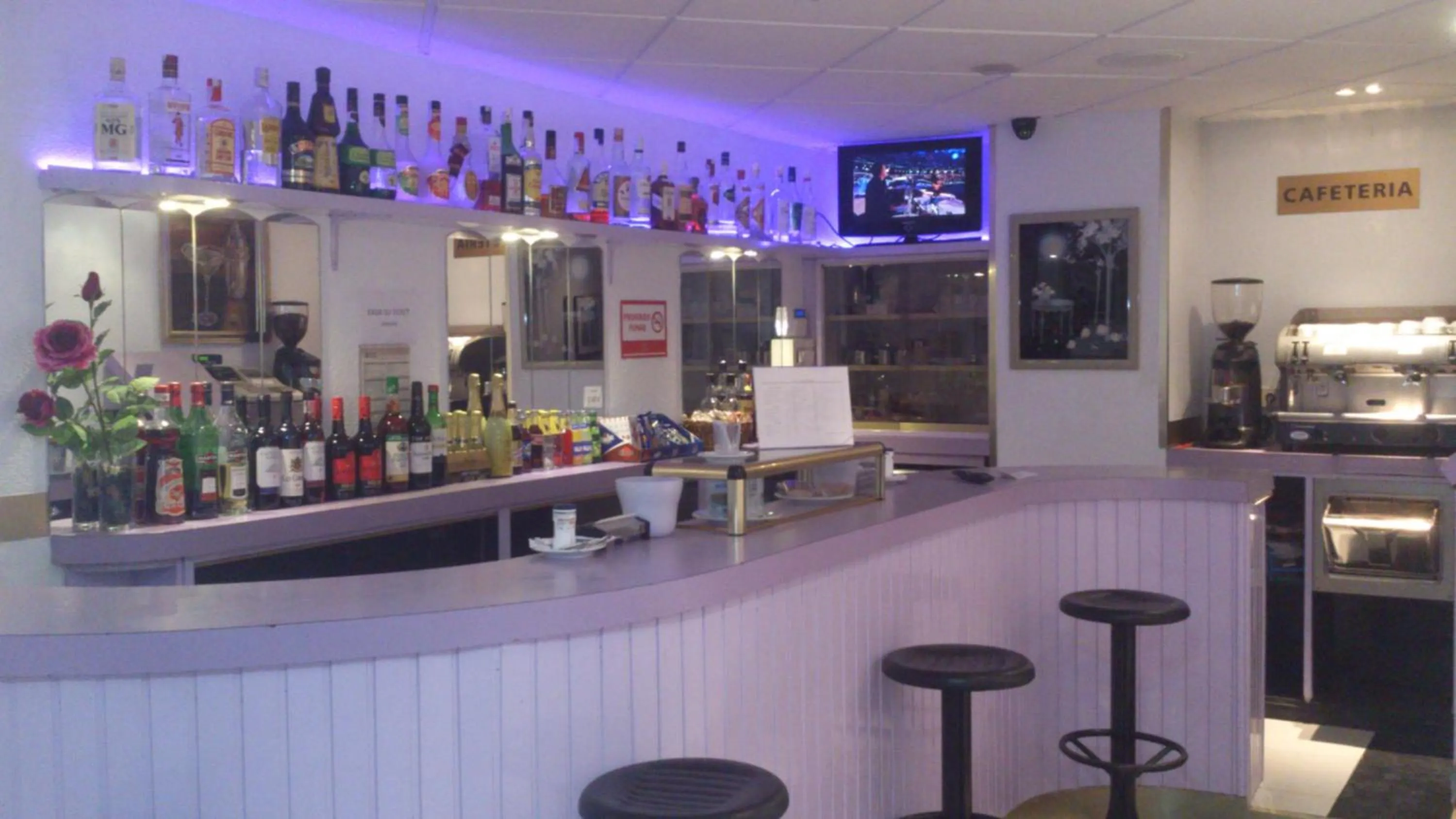 Lounge or bar in Hotel Arha Santander