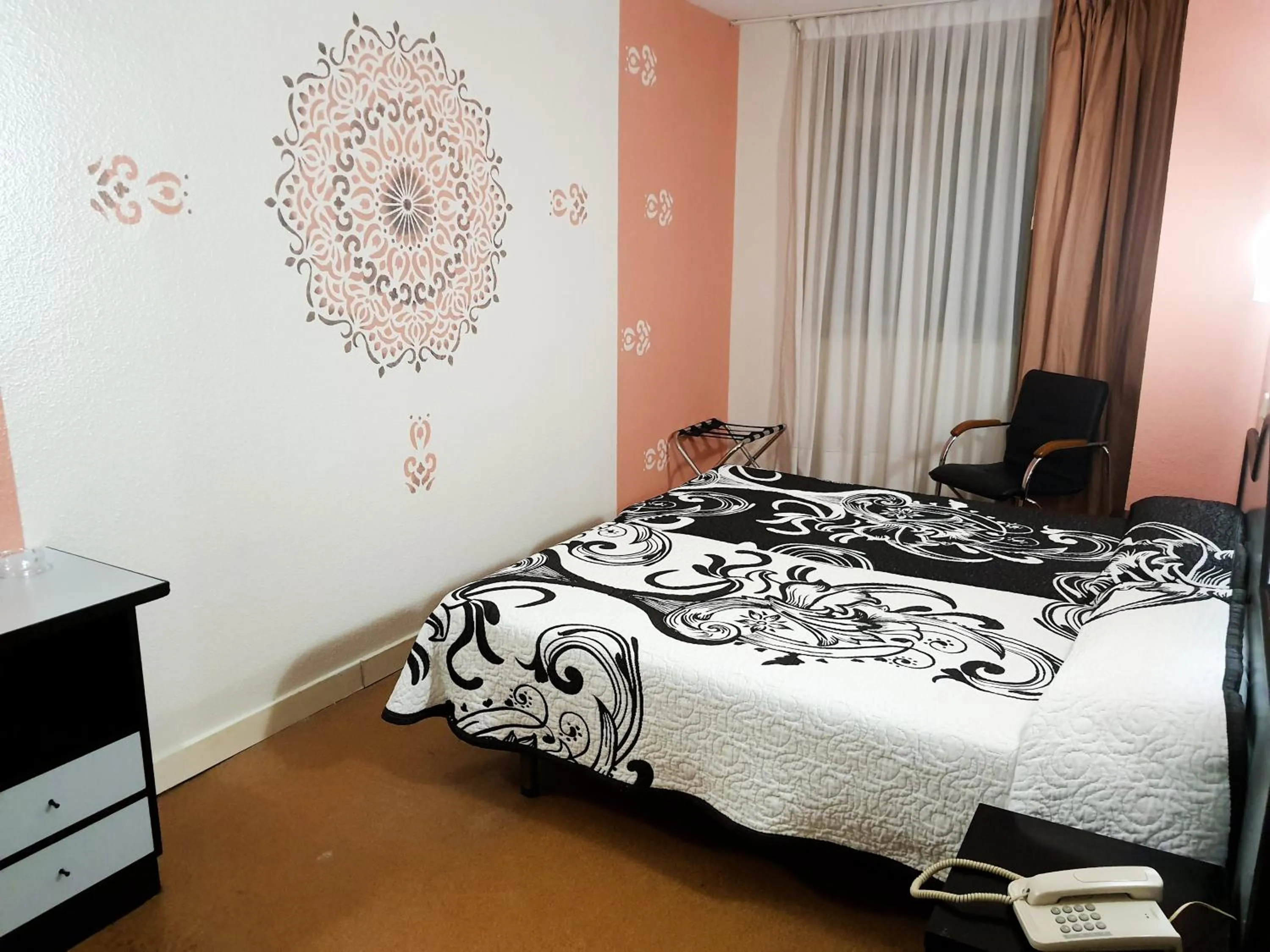 Bedroom, Bed in Hotel Arha Santander