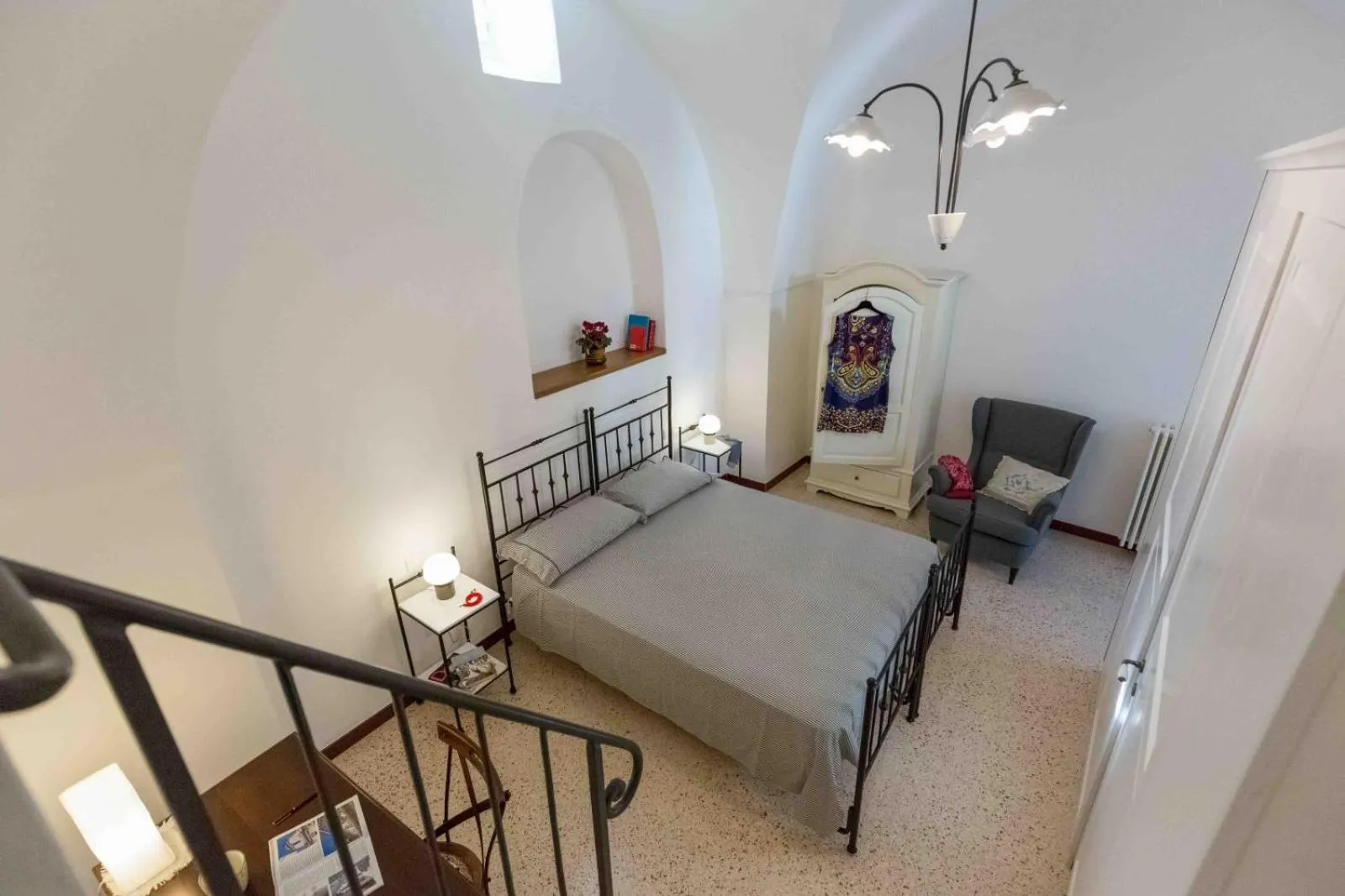 Bed in Da Concavo e Convesso